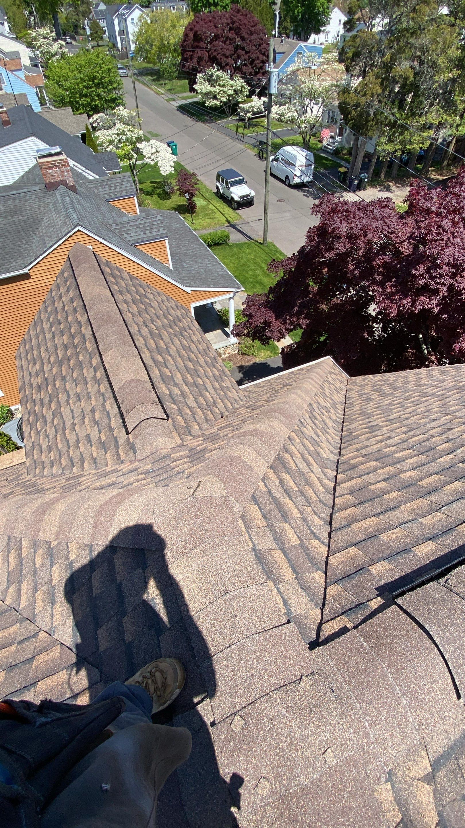 Fairfield customer gets brand new beaautiful GAF roof by DiGiorgi Roofing and Siding Inc