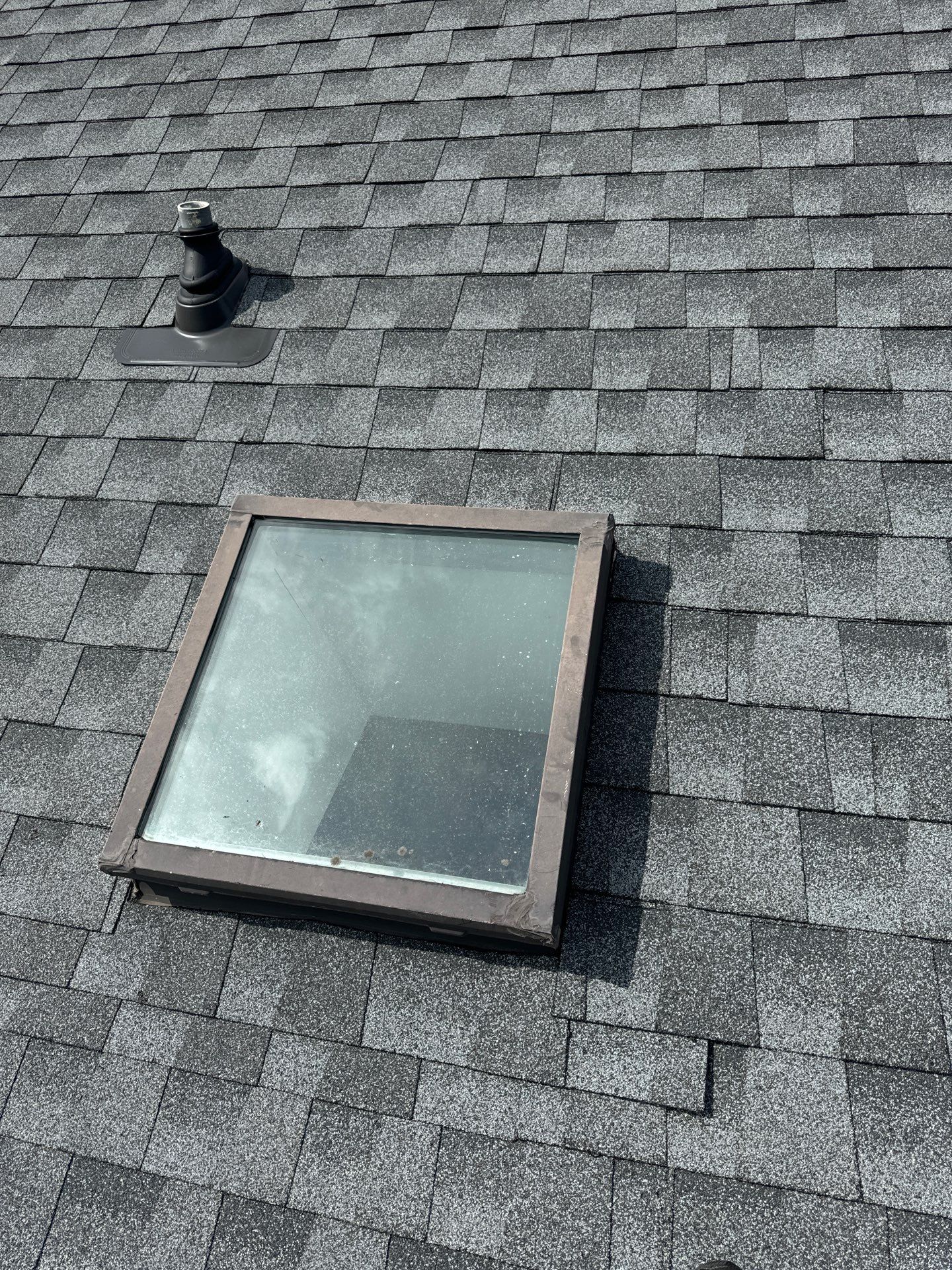 GAF HDZ - Oyster Grey by Linta Roofing