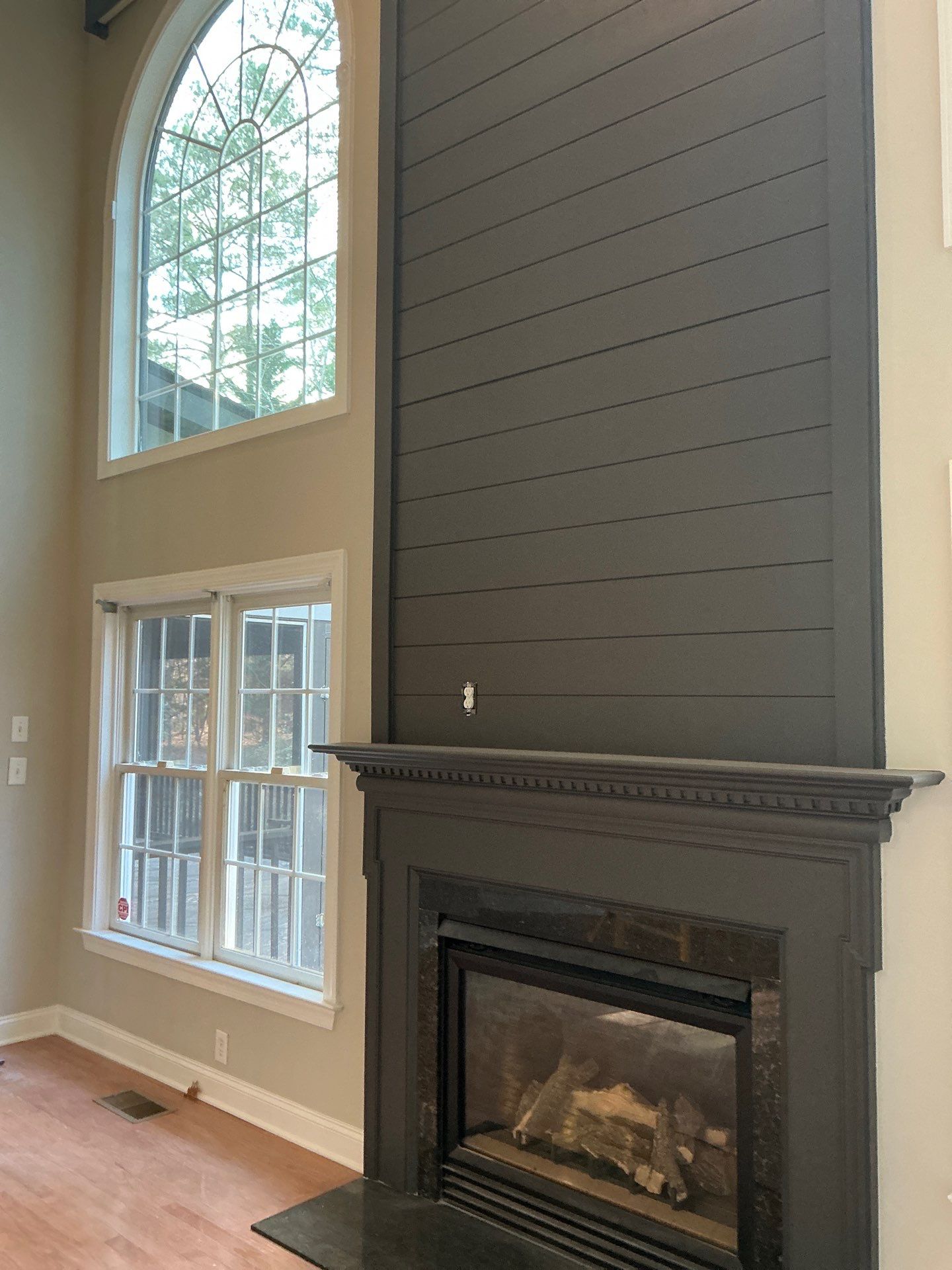 Inteiro painting and Cabineted painting by GonzalezPainters & Contractors Inc 