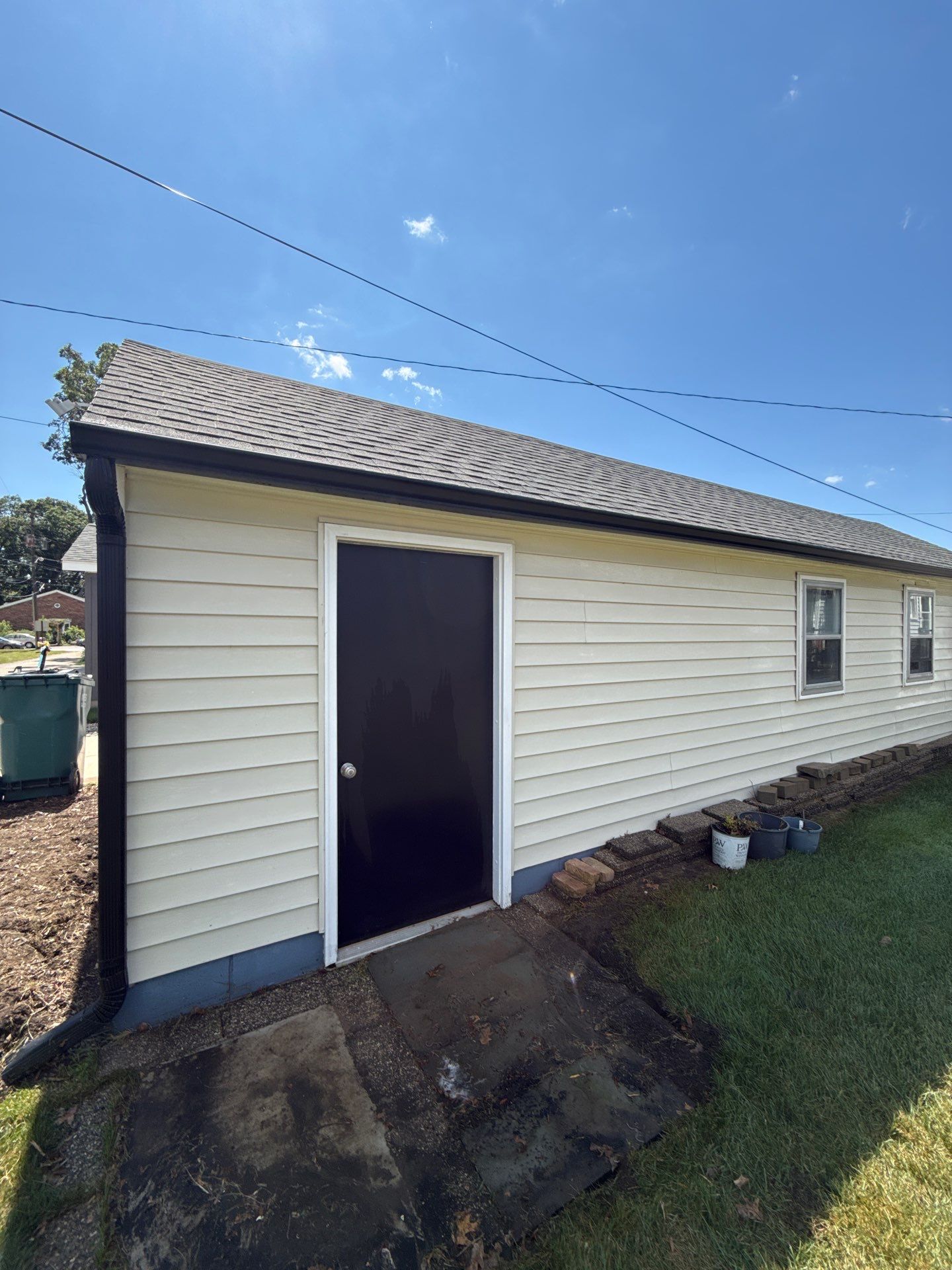 Epoxy Flake Garage Floor & Foundation Refresh – Seamless, Durable, and Clean Finish by Gordon Painting