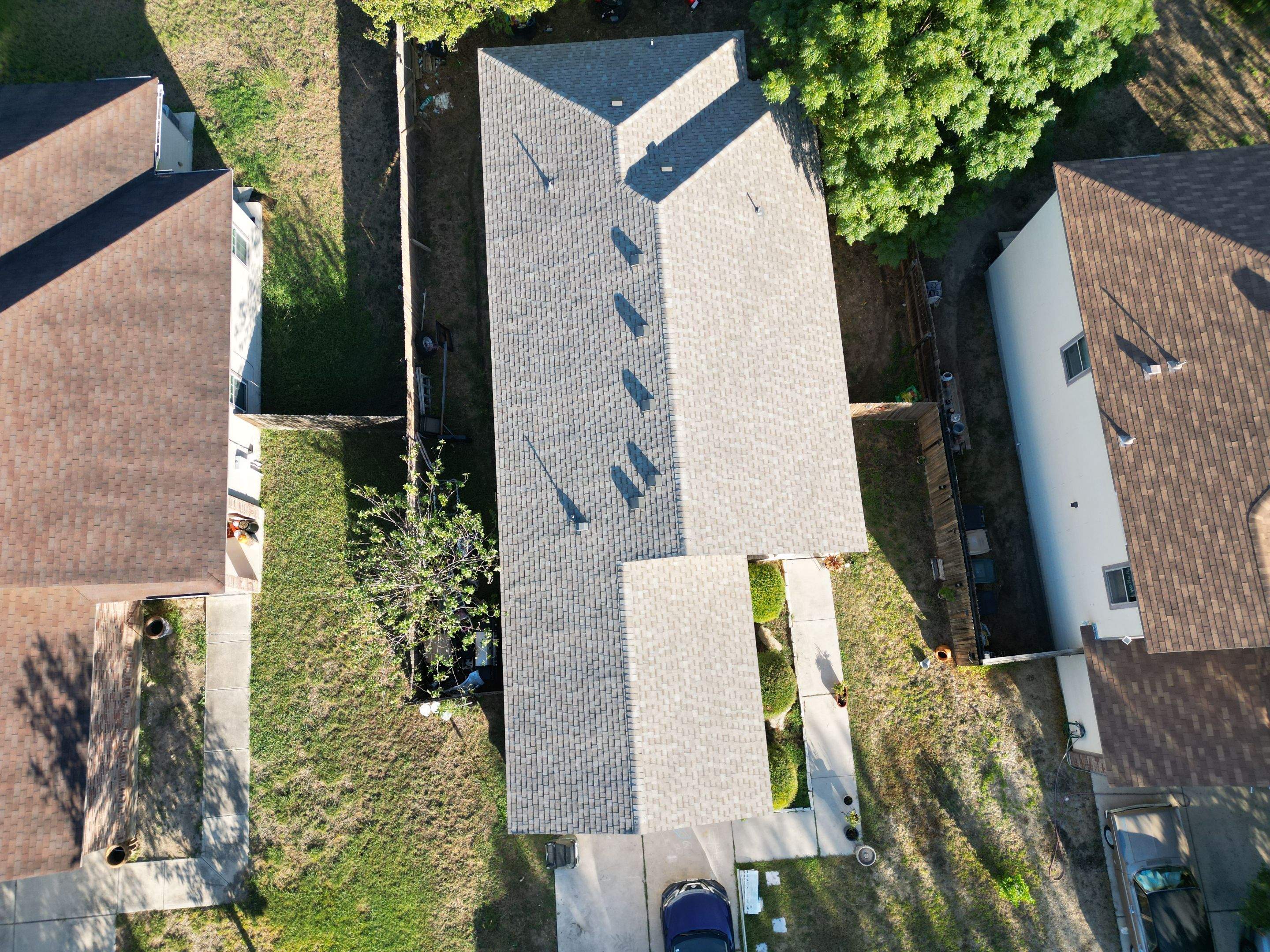 Beachwood - Iko Cambridge by RoofsOnly.com