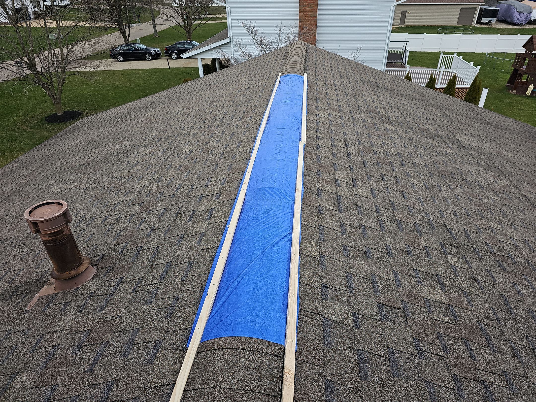 ATLAS PINNACLE COLOR: BLACK SHADOW by Eagle Eye Roofing