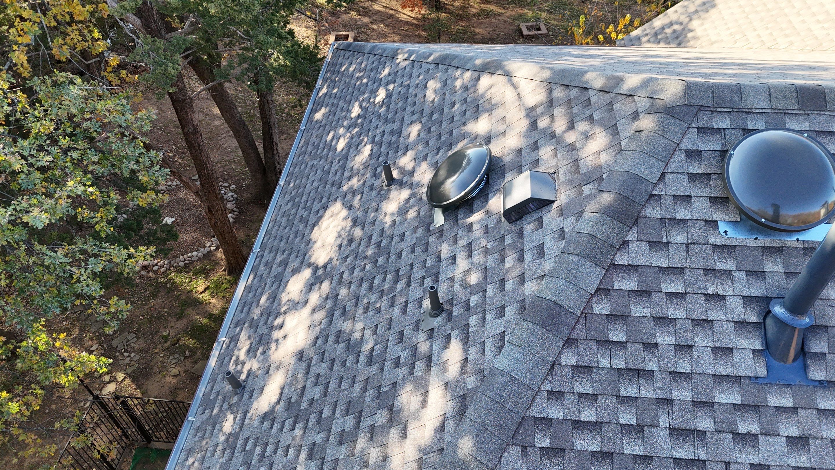 Grapevine Texas Project - Retail Roof Replacement  by First United Roofing & Construction
