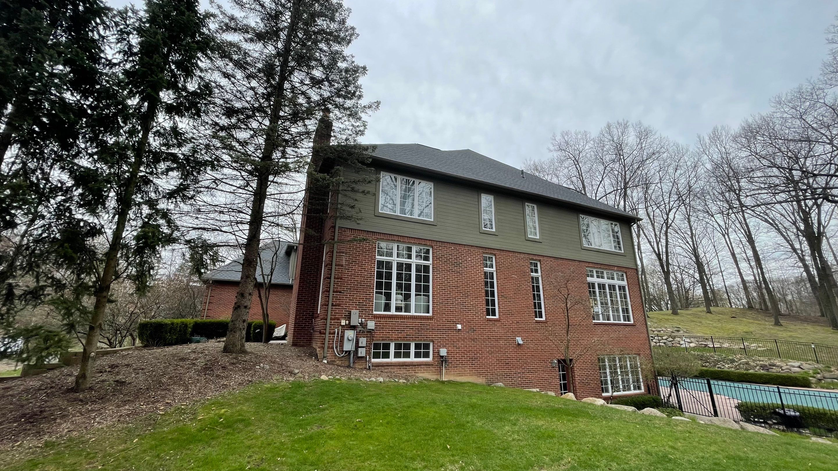 New Roof - Private Residence   by Bloomfield Construction & Restoration