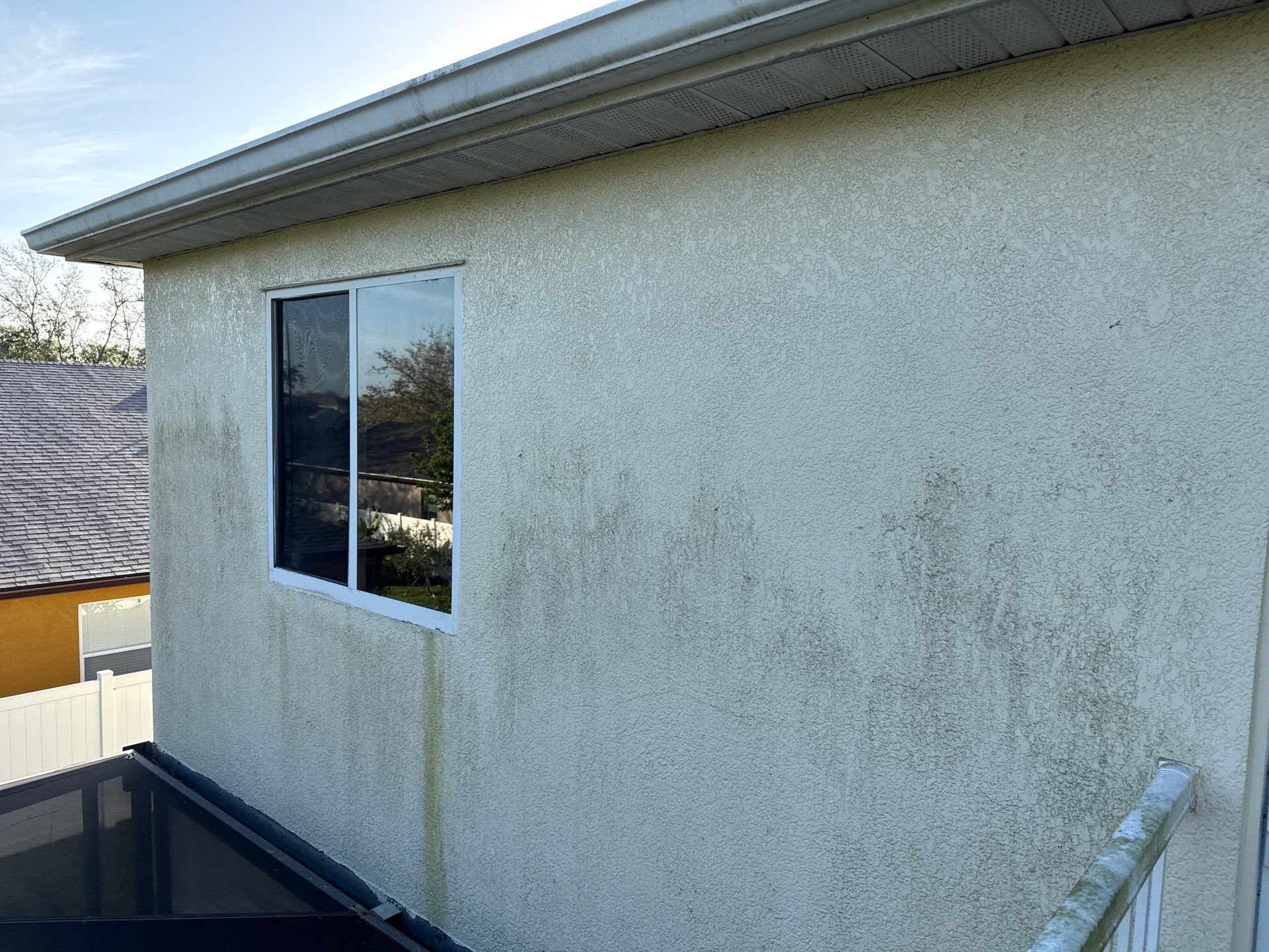 Barrington Ridge 2-Story House & Driveway Cleaning – Before & After Transformation! by Sunshine AquaWash