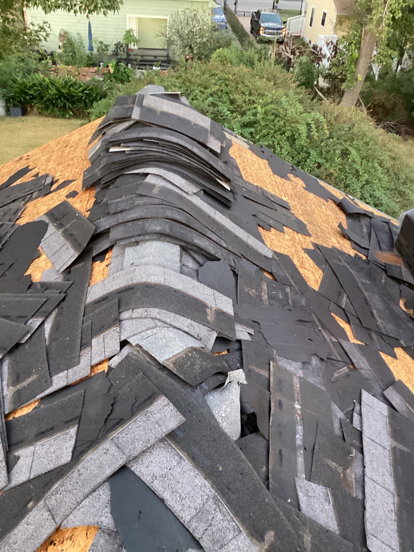 Residential Roofing Installation using Owen's Corning Duration (Lifetime) Shingles by Roof Repair Company