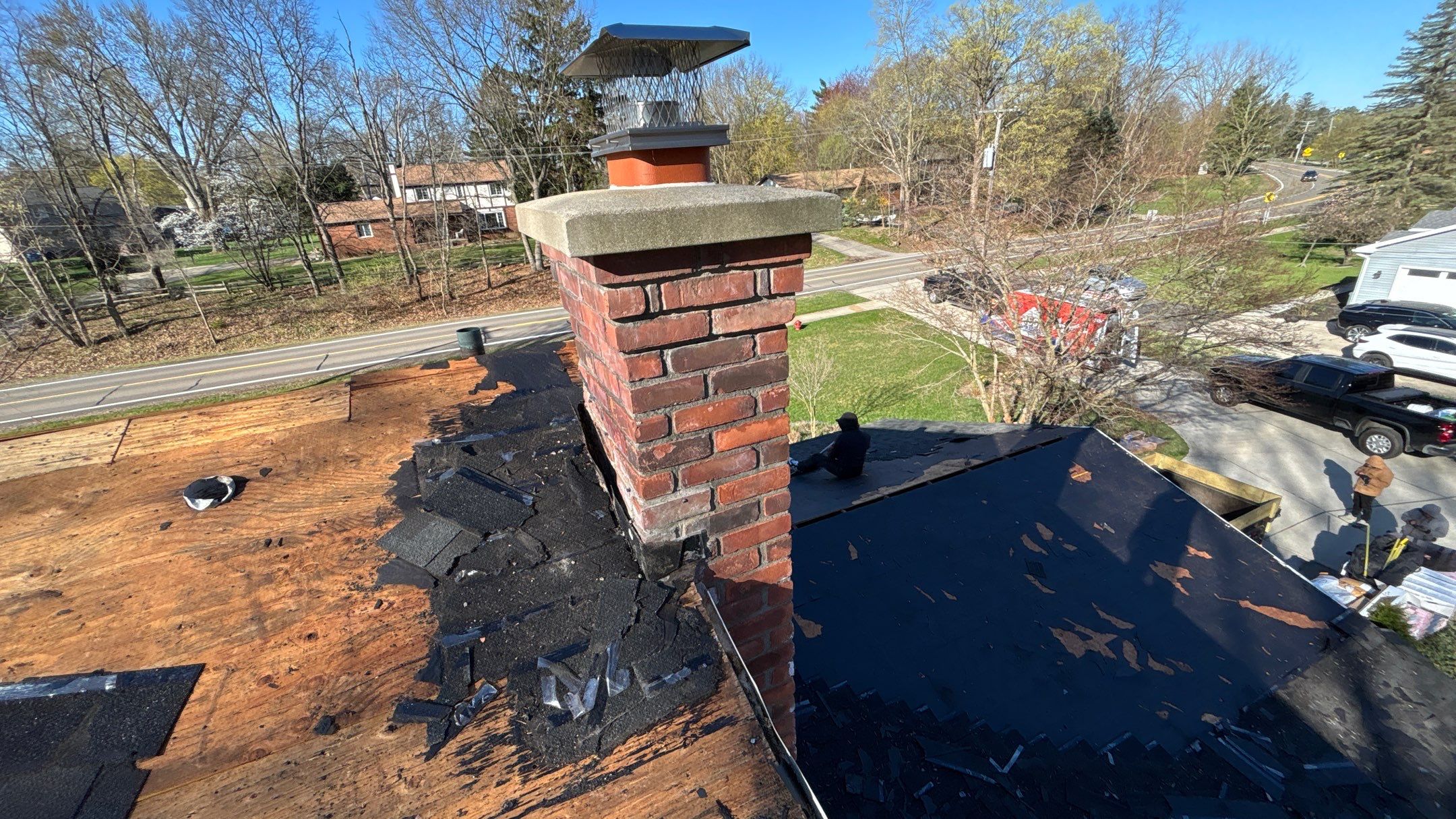 Roof Replacement using Owens Corning Onyx Black by 180 Contractors