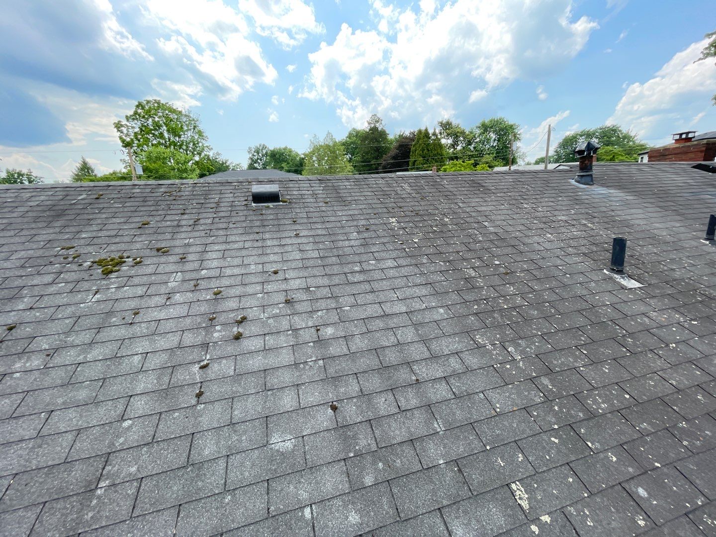 McLean: CertainTeed Landmark Designer Shingles in Charcoal Black by RM Banning, Inc.