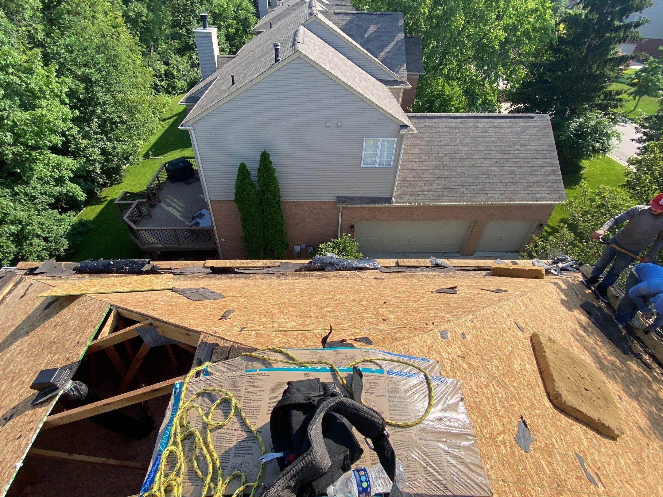 Roof Replacement using CertainTeed Landmark by 180 Contractors