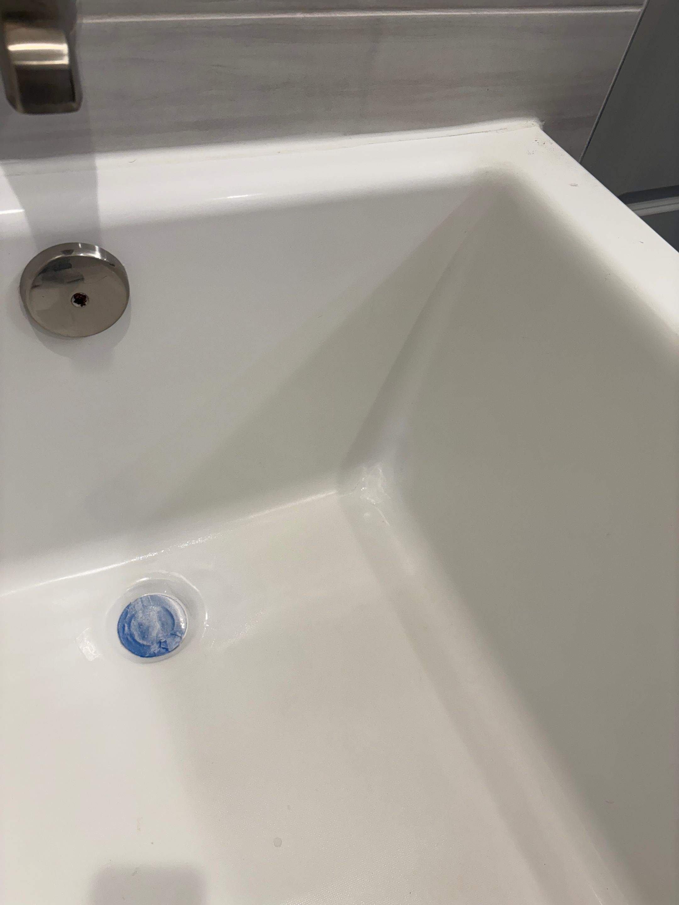 Bathtub Crack Repair by Surface Experts - Cypress / North Katy