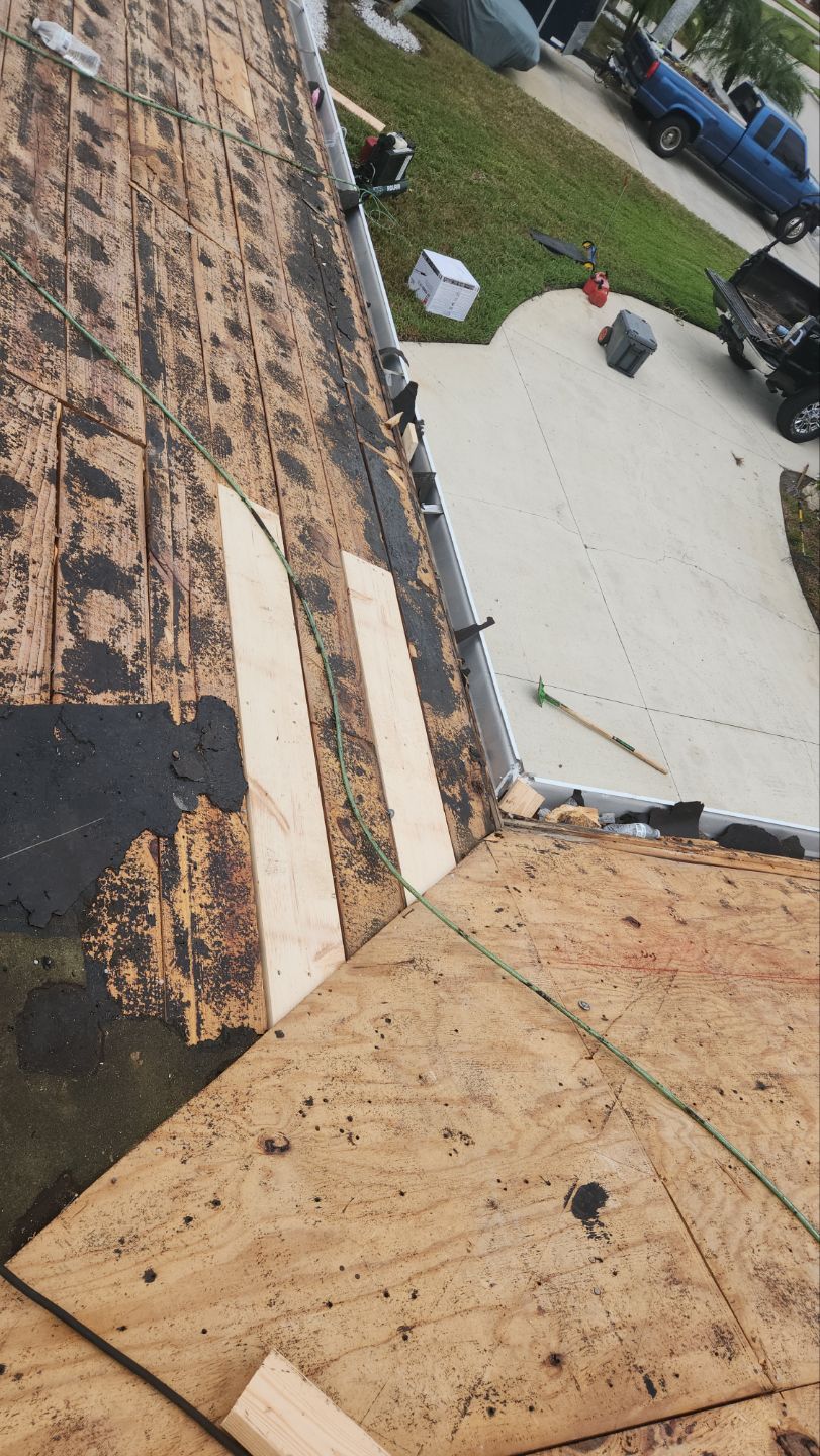 Project in St. Petersburg 33703 by Mitchell Roofing Company LLC 