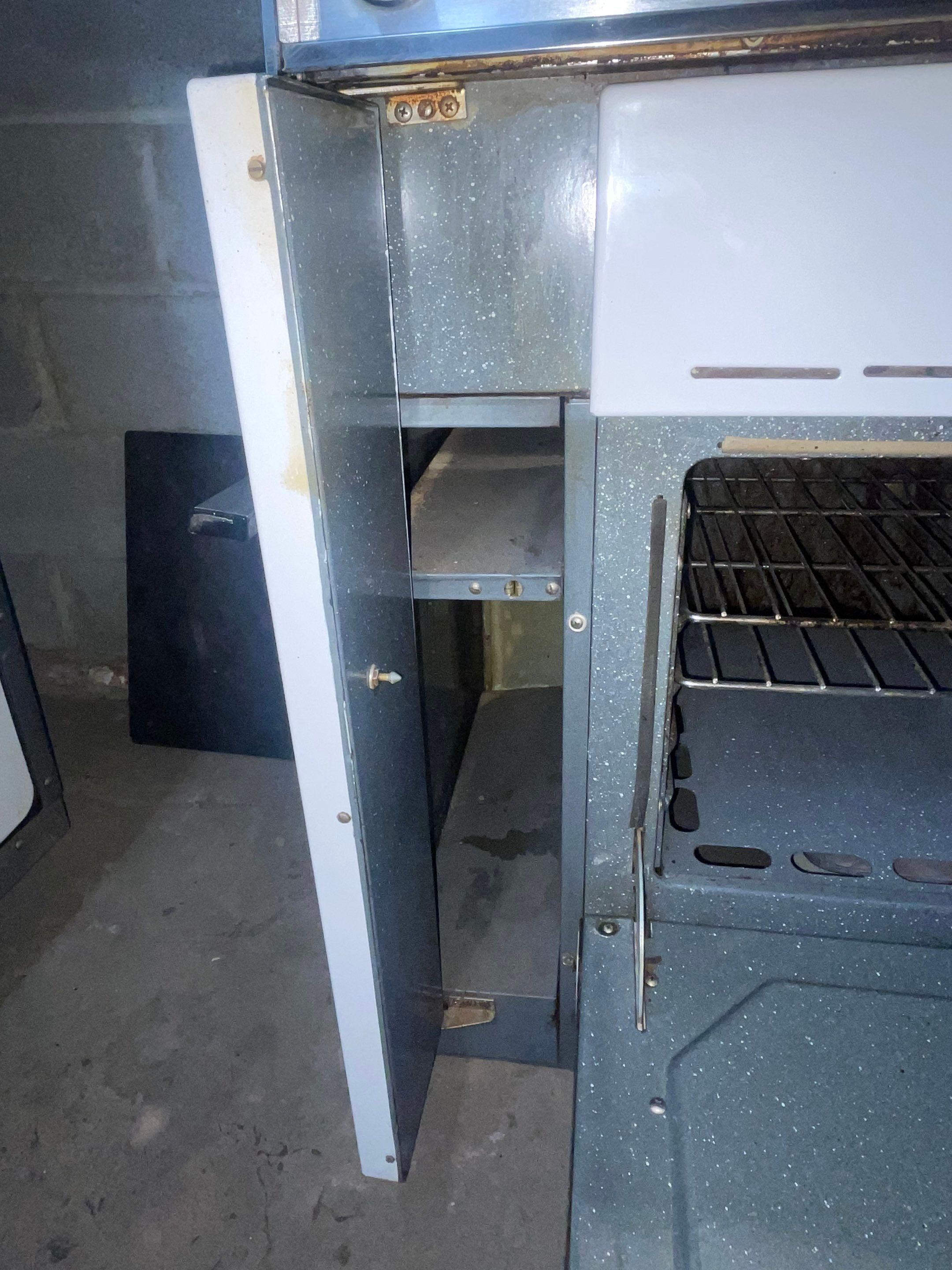 Stoves for Sale as of December 2023 by Belgrove Appliance Inc