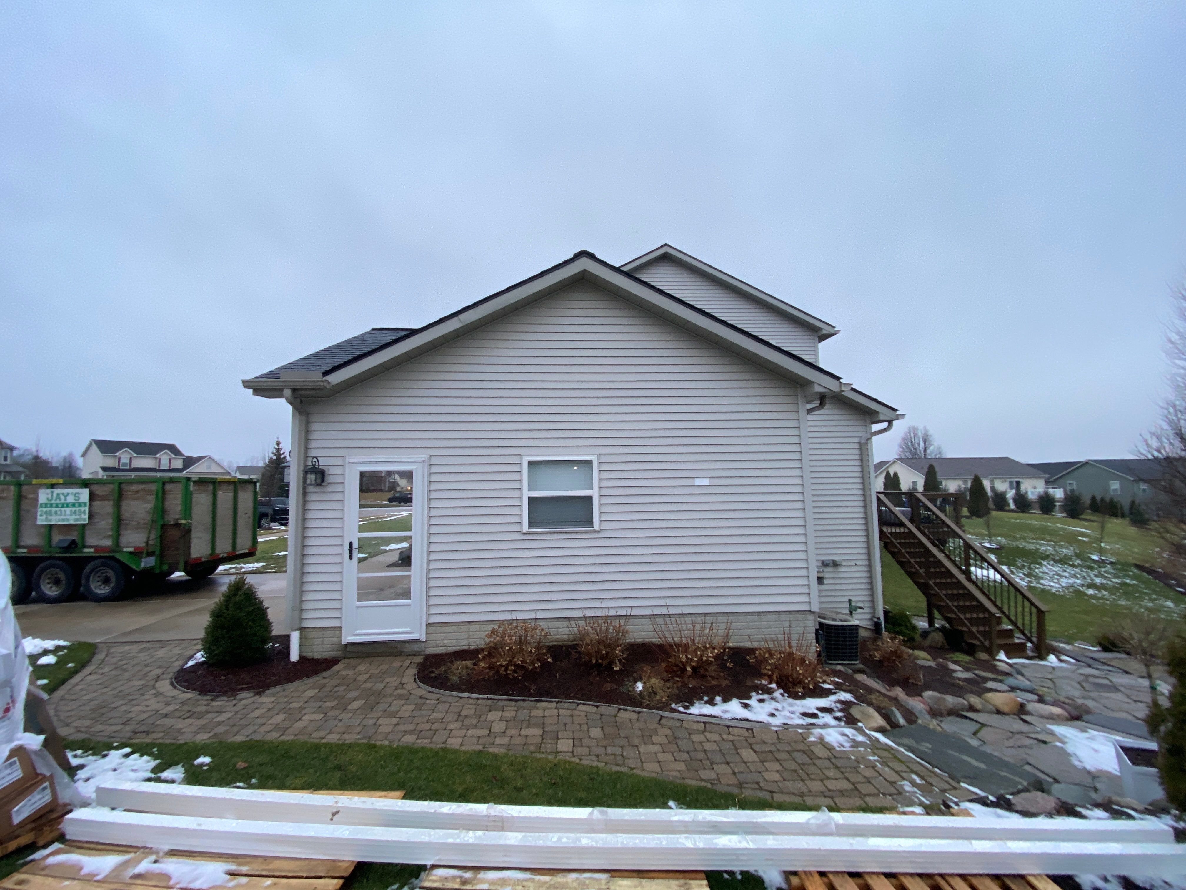 Siding Replacement using Certainteed Classic Restoration D4 by 180 Contractors