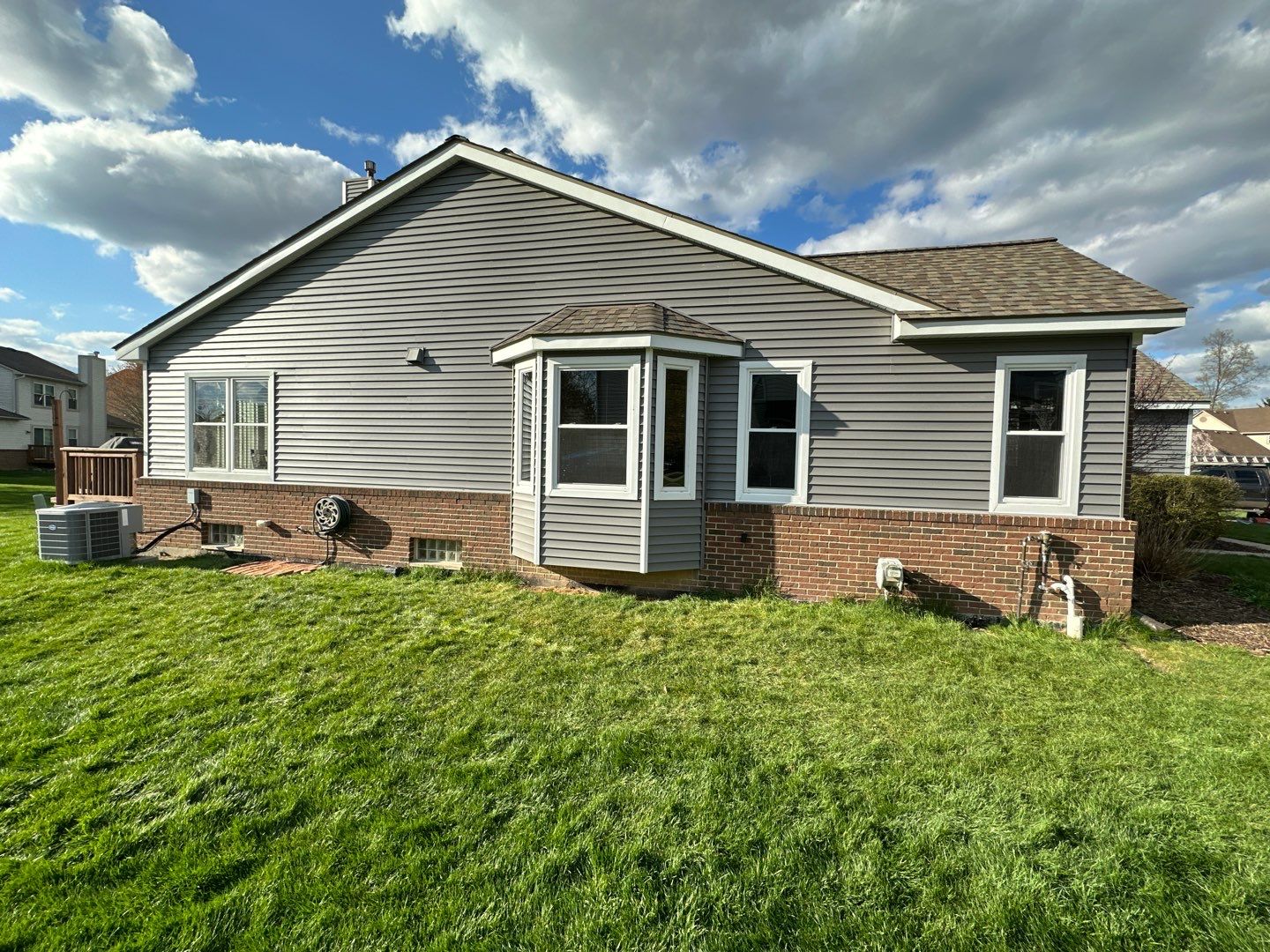 Siding Replacement using Certainteed Classic Restoration D4 by 180 Contractors