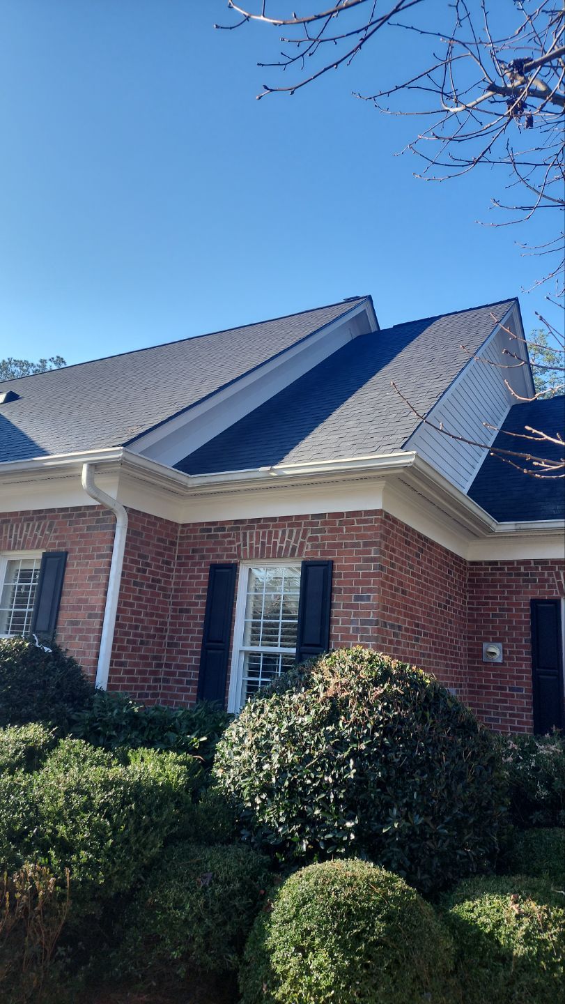 Residential Roofing Installation using Owens Corning® Oakridge Onyx Black by Indigo State Roofing