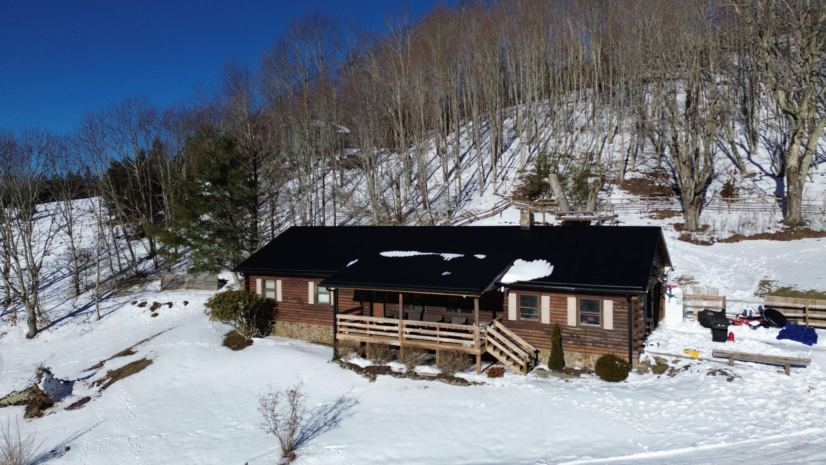 Residential Roofing Installation using 26 Gauge AG Panel by Omnia Roofing