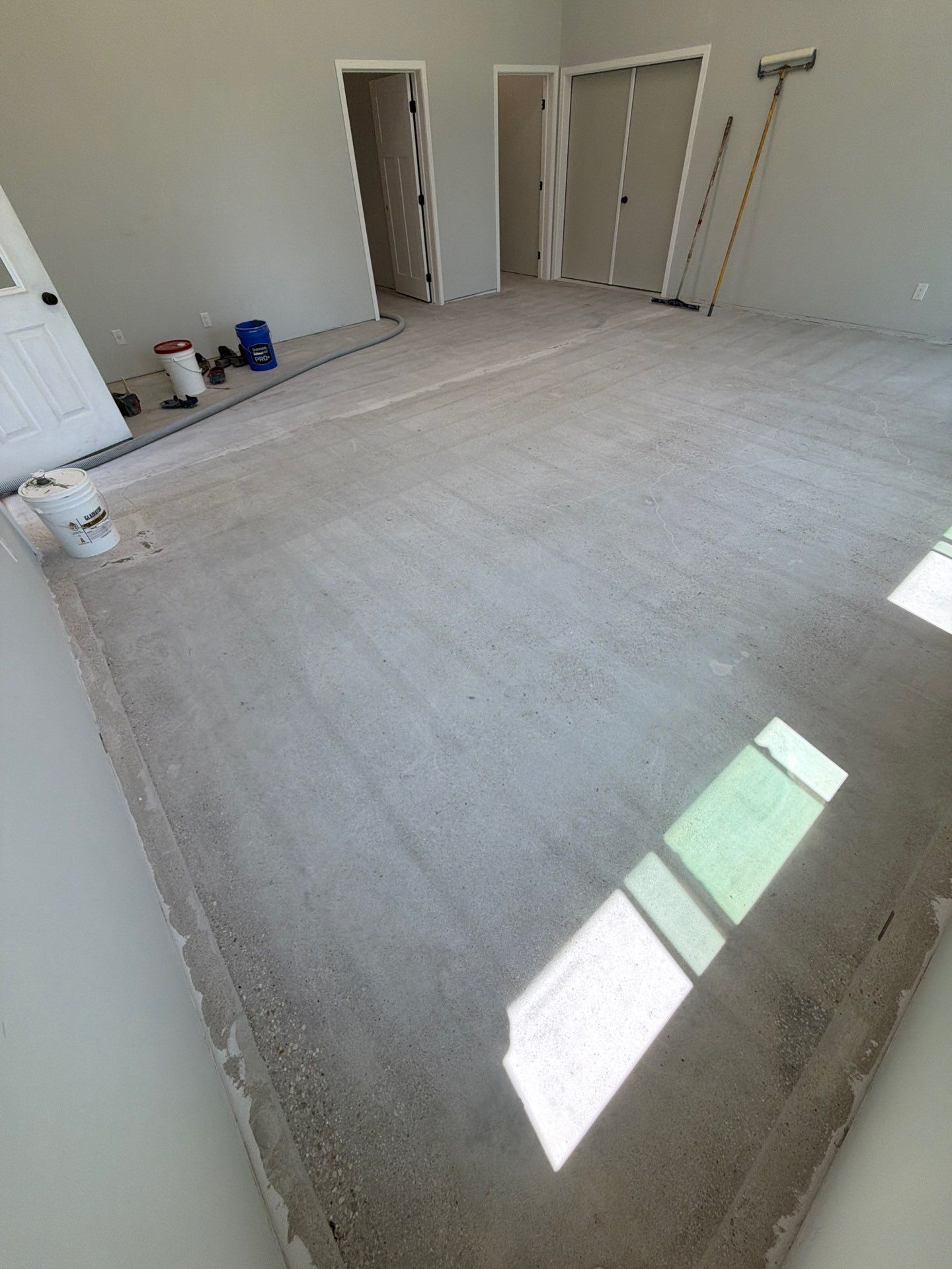 Multi-Color Epoxy Flake Floor Installation in West Olive by Gordon Painting