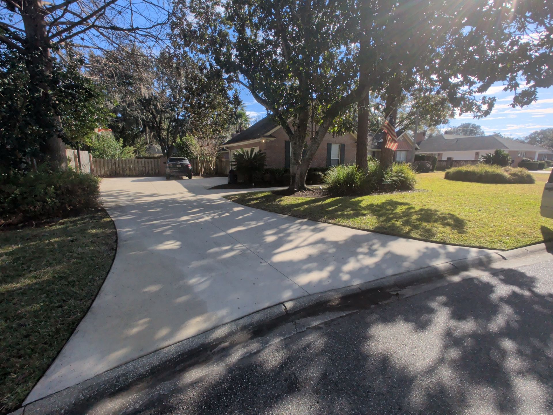 Estate Lawn Care & Grounds Maintenance — Baymeadows, Jacksonville by Harmoni Home Services