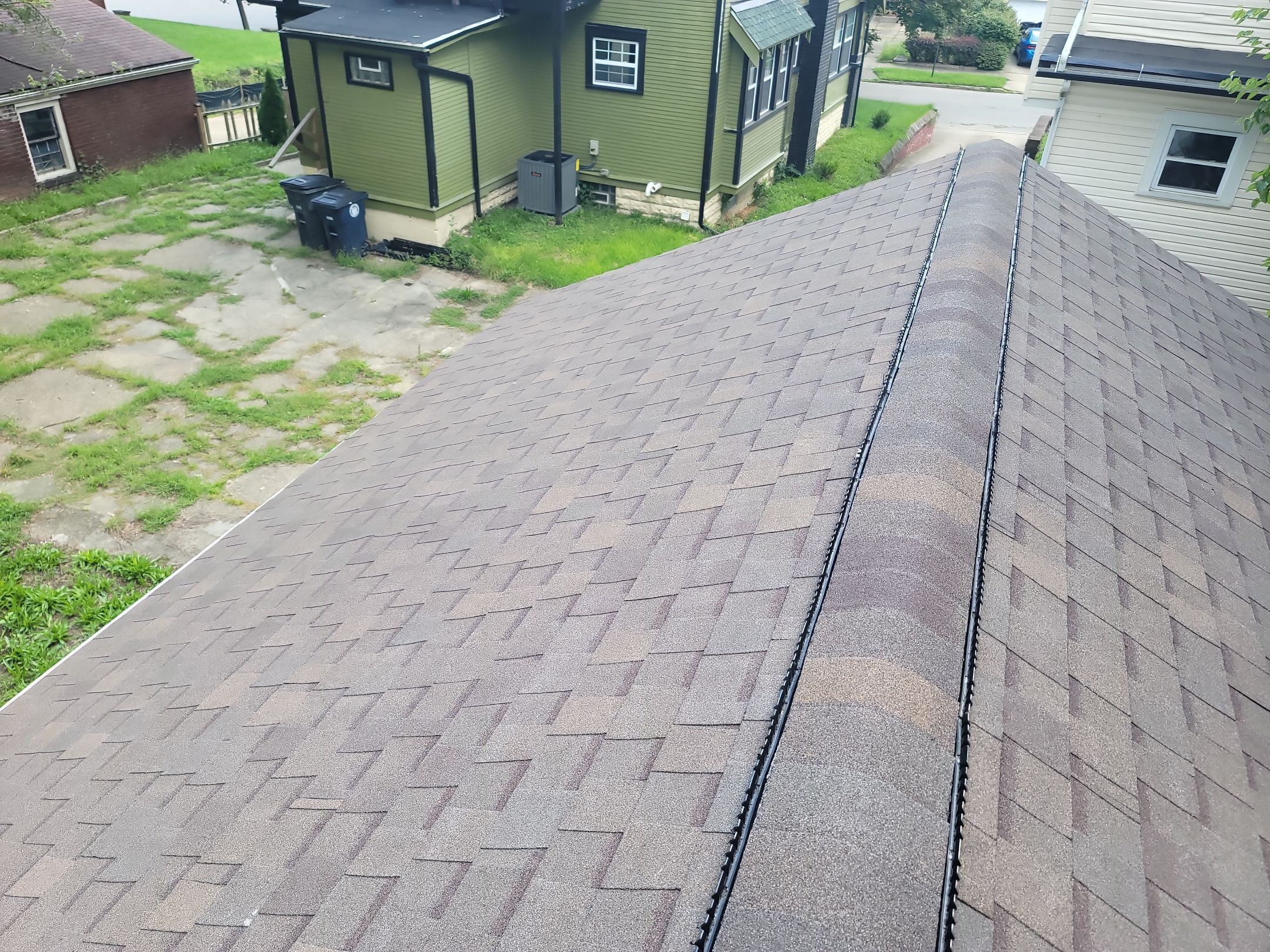 Atlas Pinnacle, Color: Heatherblend, Drip Edge: White by Eagle Eye Roofing