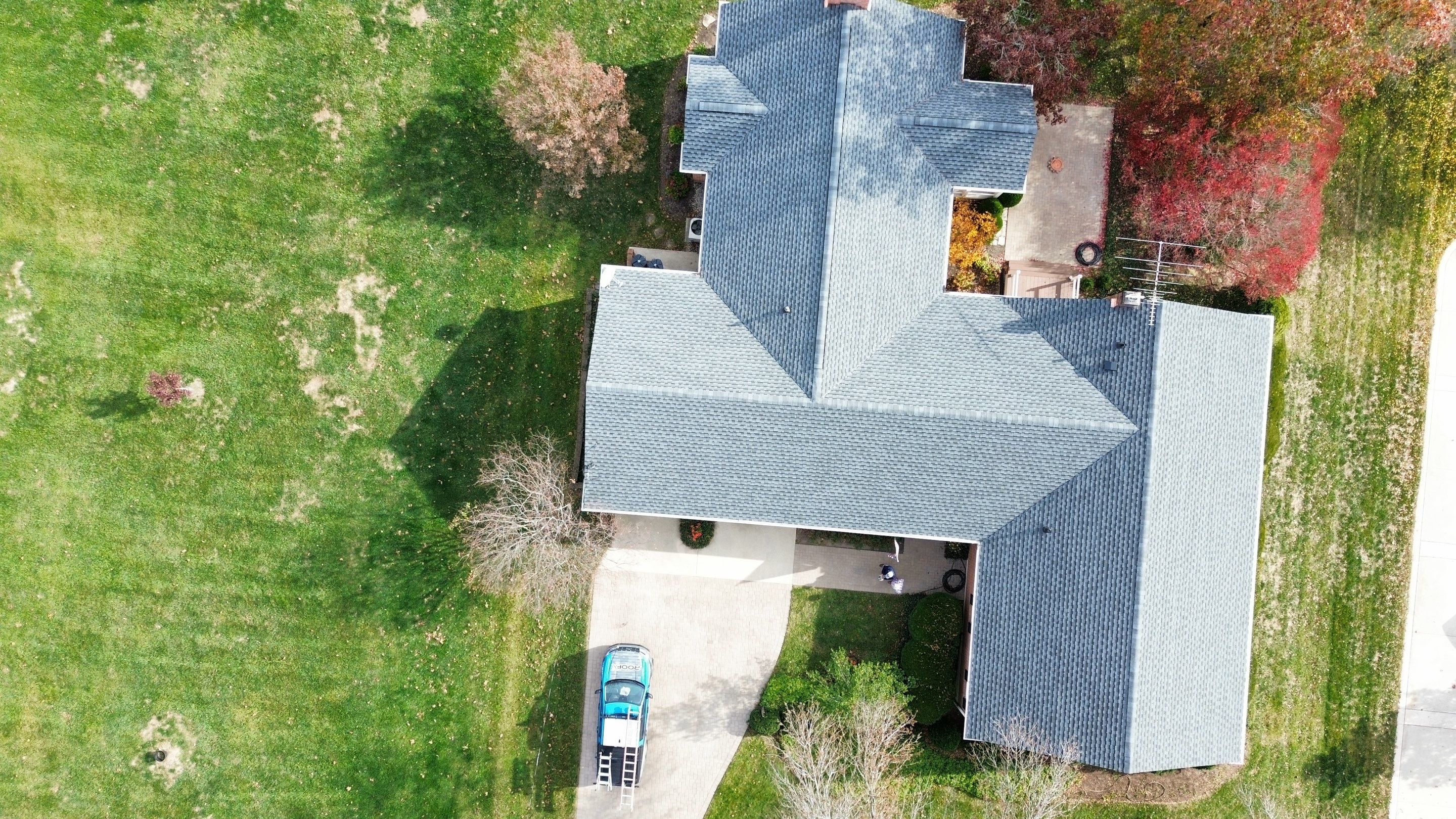 Residential Roofing Installation using Timberline UHDZ Shingles - Pewter Gray by RoofX 