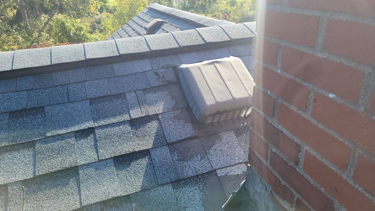 CERTAINTEED LANDMARK COLOR: COBBLESTONE GREY DRIP EDGE: WHITE by Eagle Eye Roofing