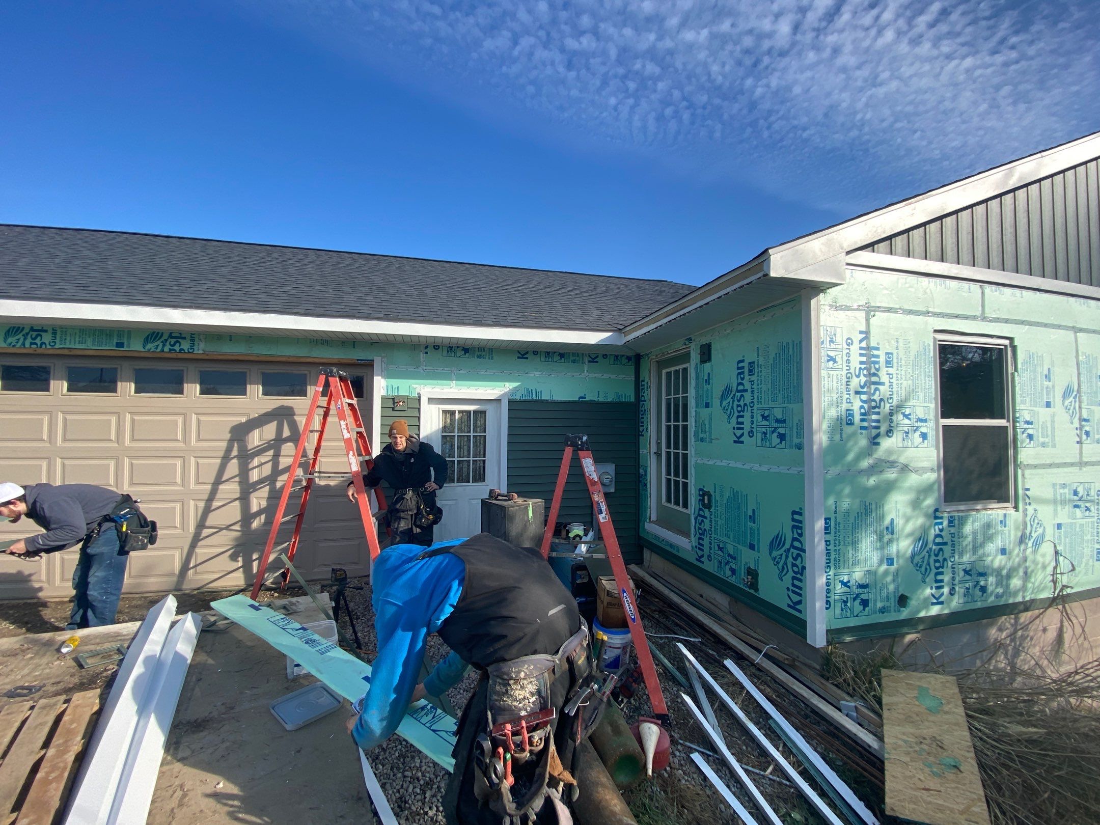 Siding Replacement using CertainTeed Restoration Classis D4 by 180 Contractors