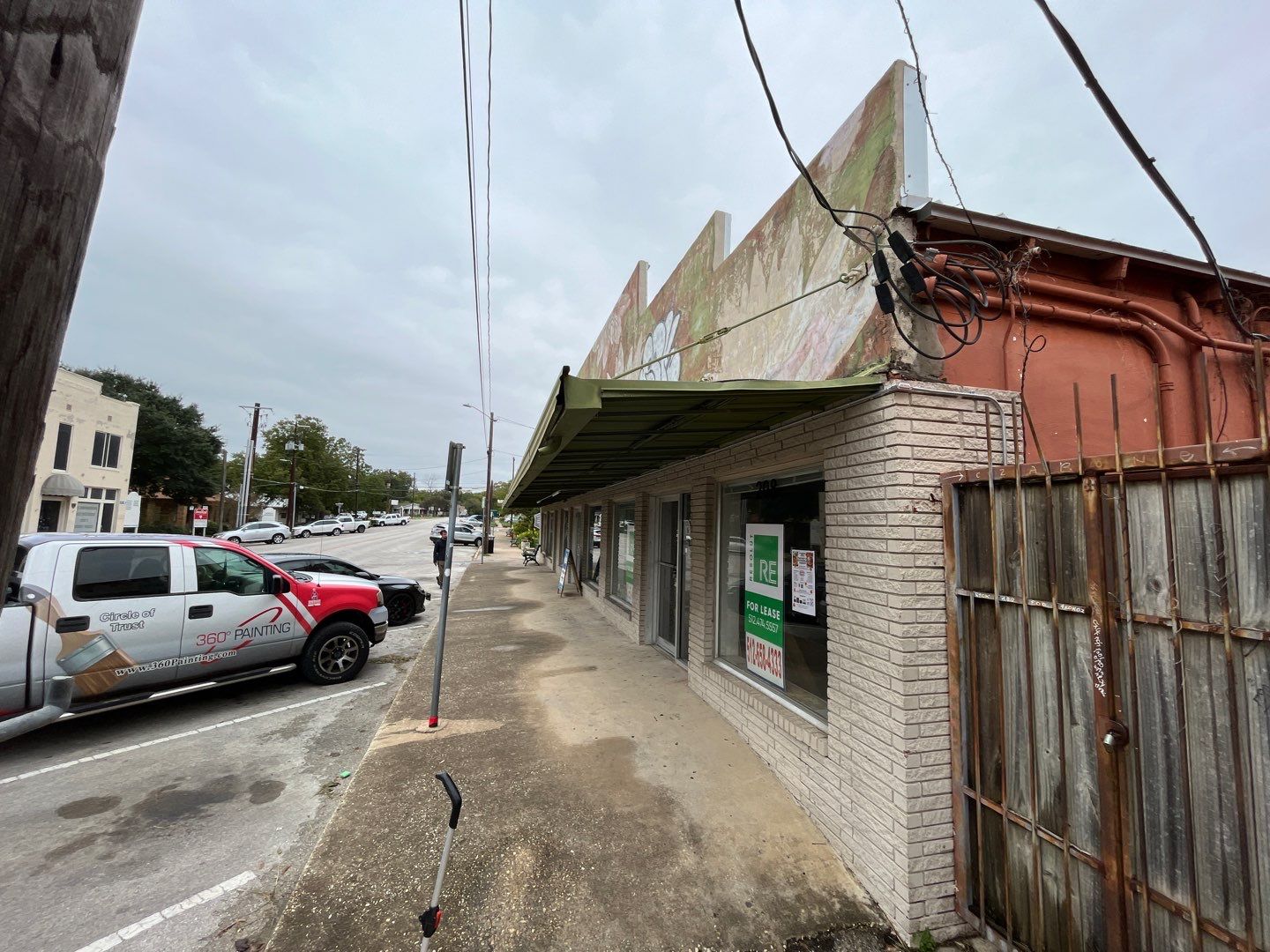New Beginnings: A Fresh Canvas for Your Commercial Strip Center Exterior by 360 Painting Central Texas 