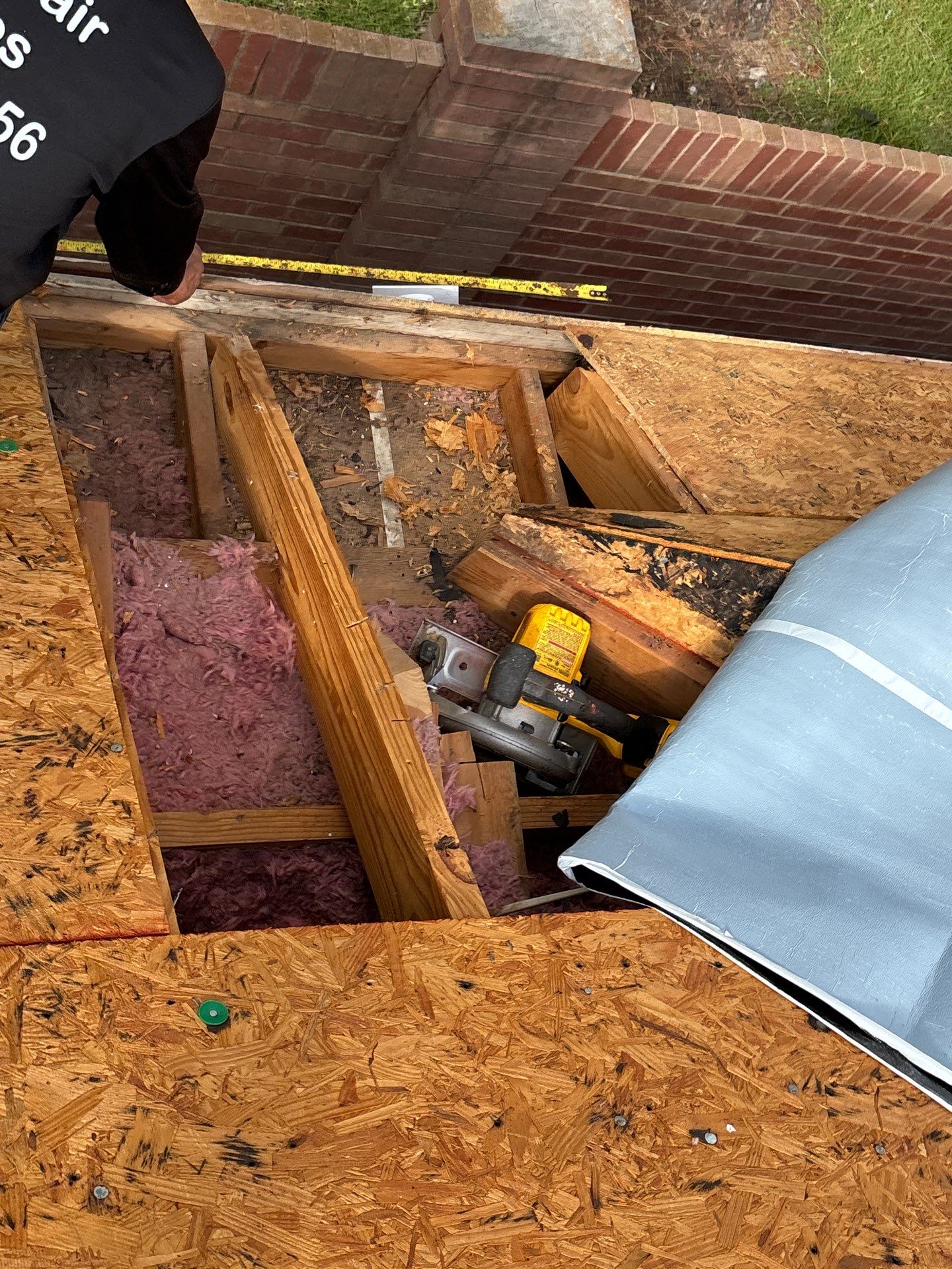 Residential Roofing Installation using Owen's Corning Duration (Lifetime) Shingles by Roof Repair Company