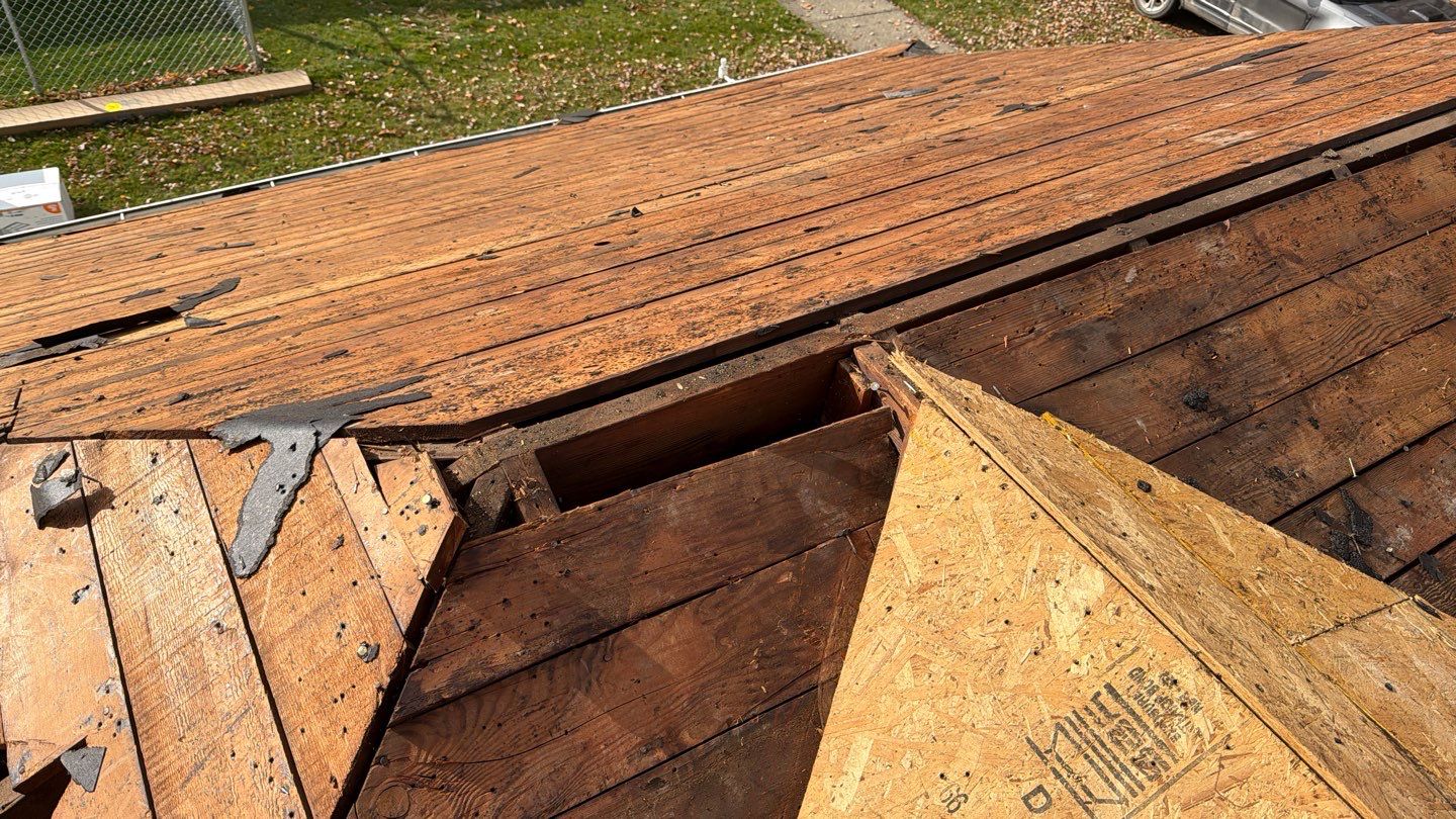 Roof Replacement using Owens Corning Onyx Black by 180 Contractors