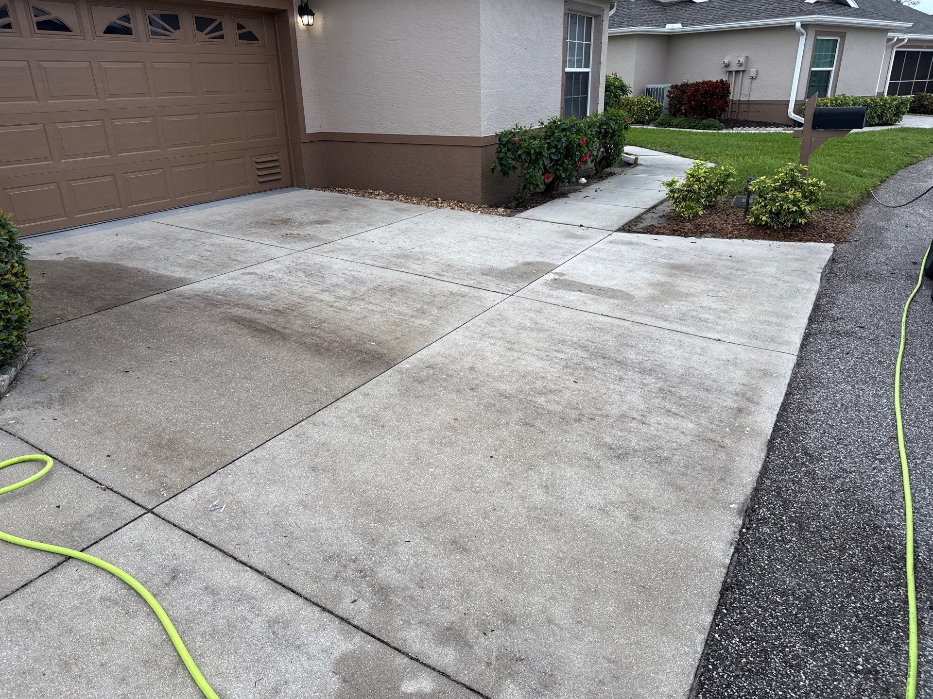 🚤 Captain’s Court Condos Exterior Cleaning – Terra Ceia, FL by Sunshine AquaWash