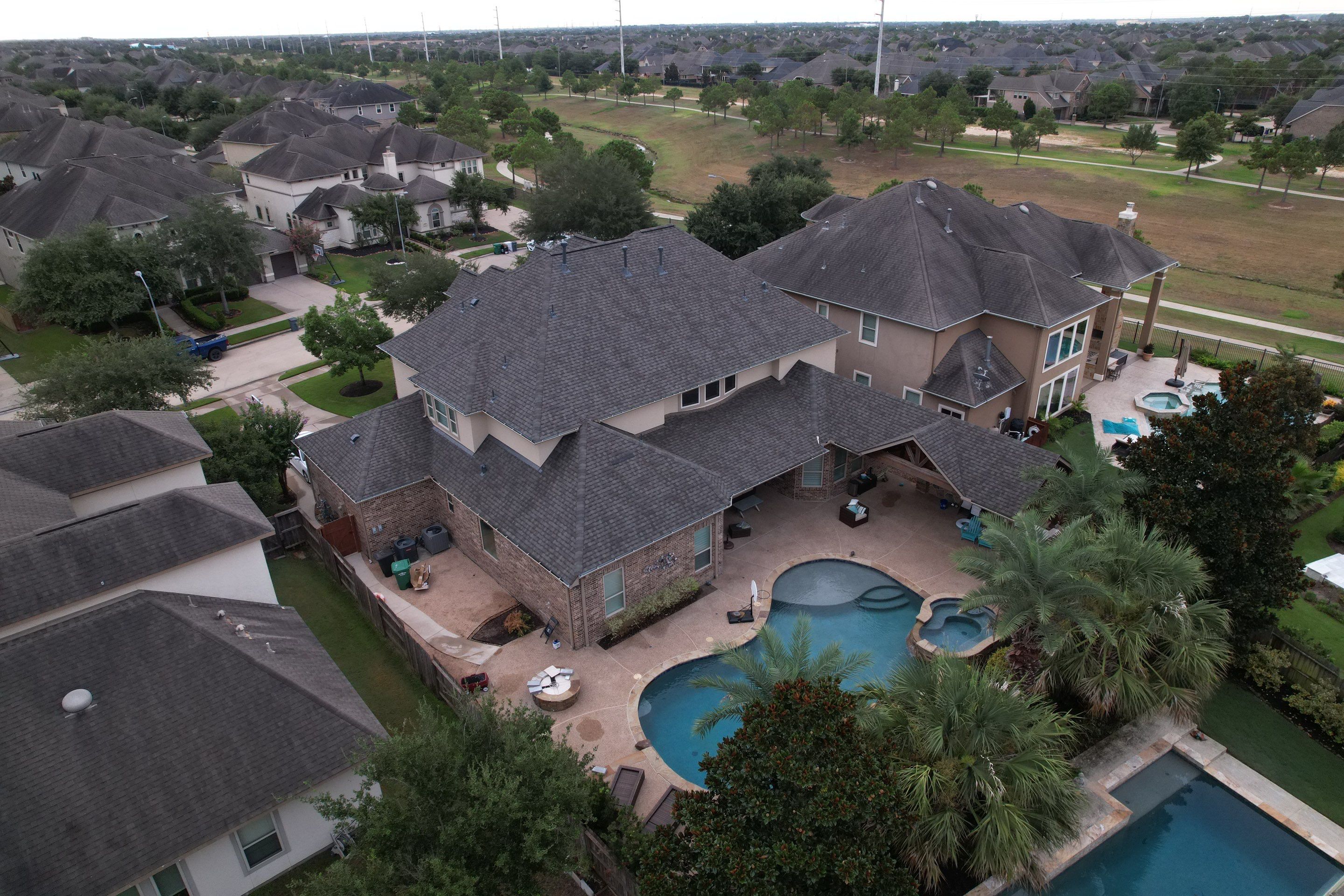 Residential Roofing Installation using CertainTeed Landmark by Vlex Roofing