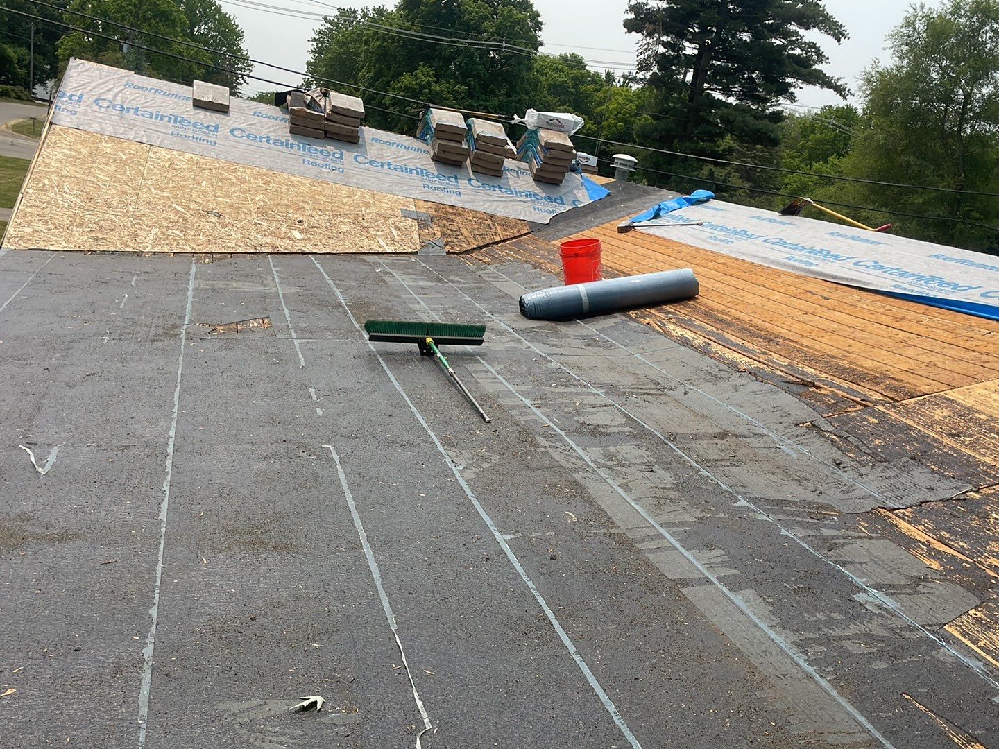Roof Replacement using CertainTeed Landmark by 180 Contractors
