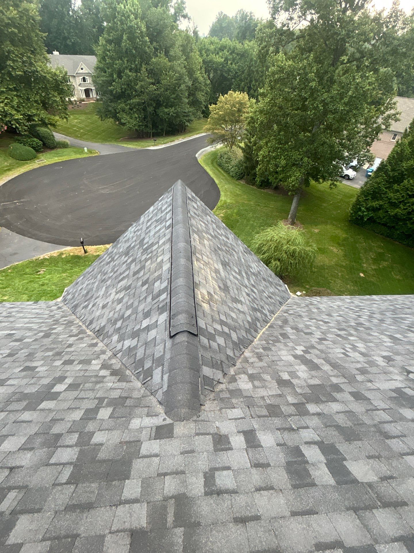 Great Falls : residential Roof with CertainTeed Landmark Pro in Max Def Moire Black  by RM Banning, Inc.