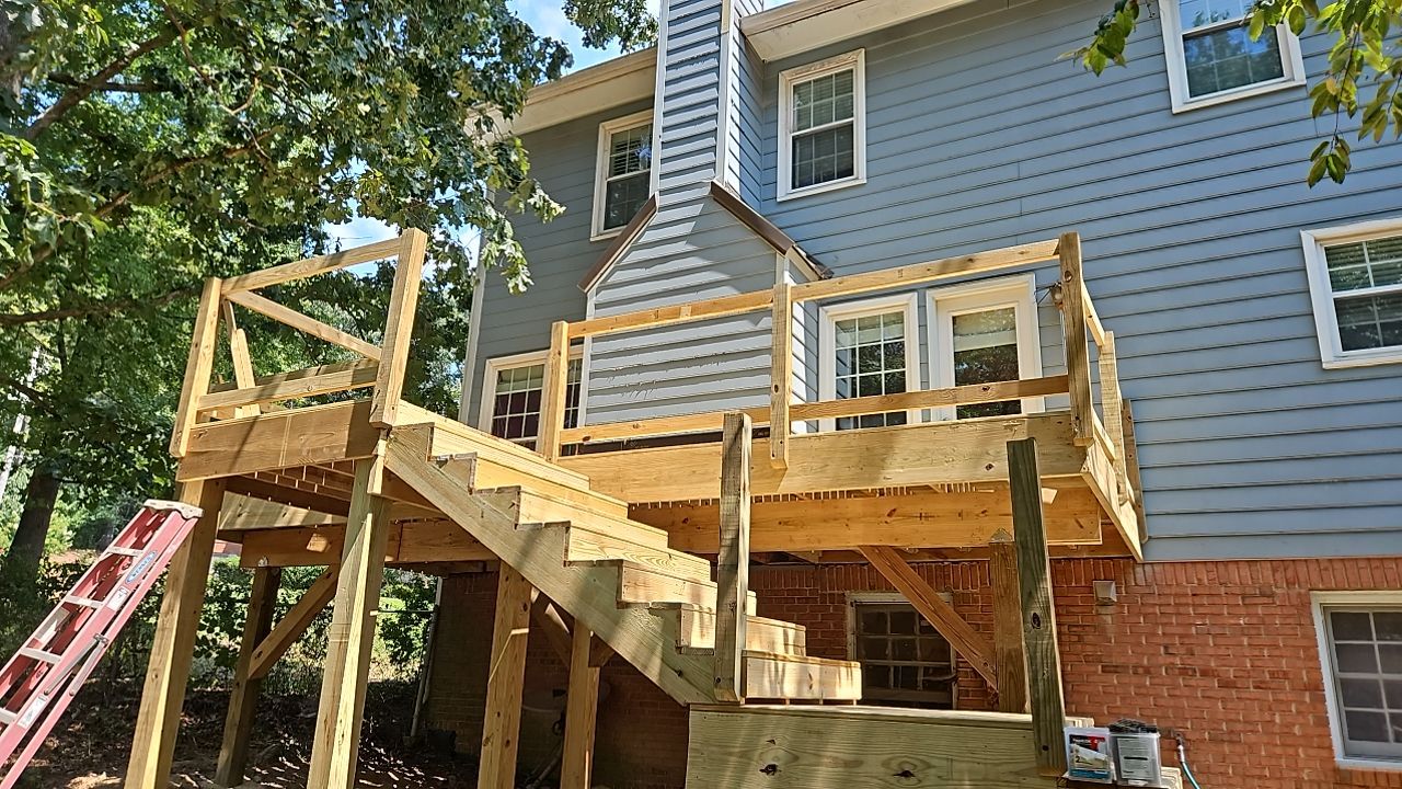 Russet Cove Circle - Deck Installation by Pillar and Pine