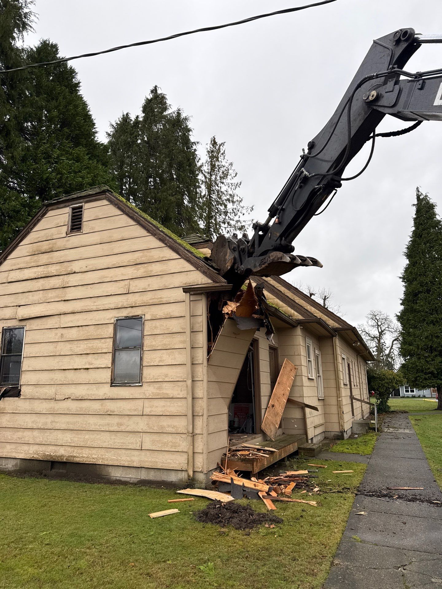 Structure Demolition and Site Clearing in Sedro-Woolley by Janicki General Contracting