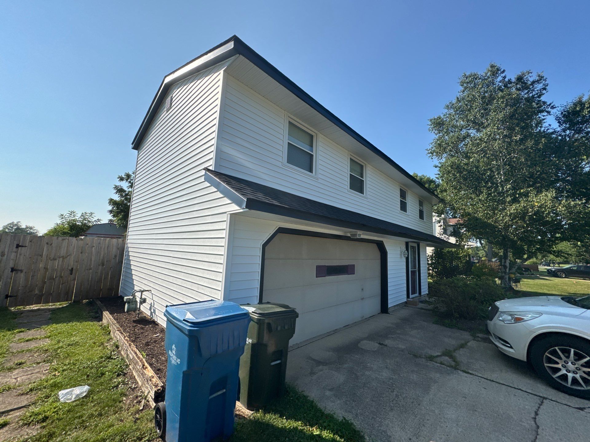 Roof, Gutter, and Siding Replacement by Homestyle in North Ridgeville by Homestyle Home Improvements (HHI)