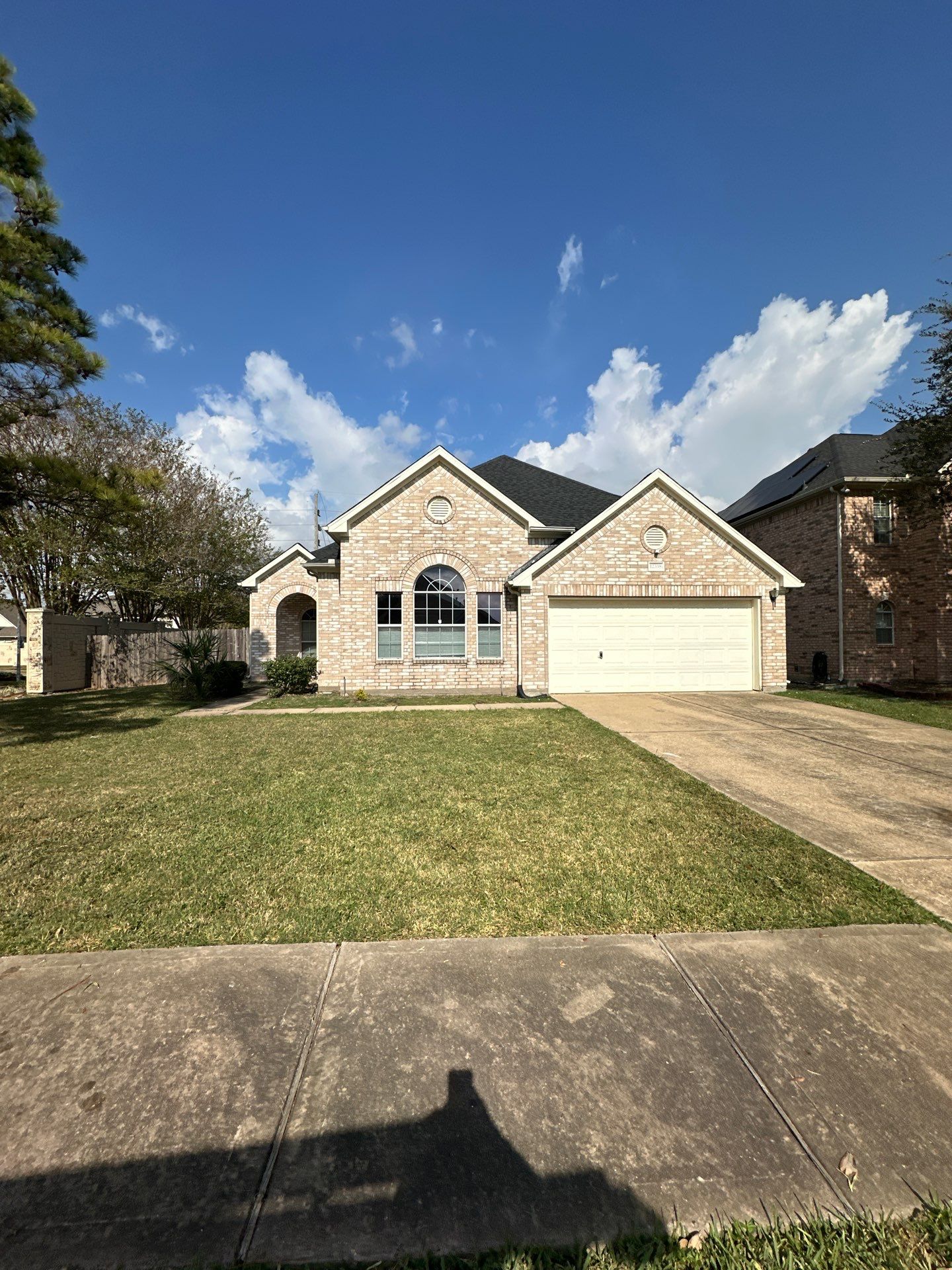Roof Replacement in Ashford Lakes, Sugar Land TX by Roof Repair Company