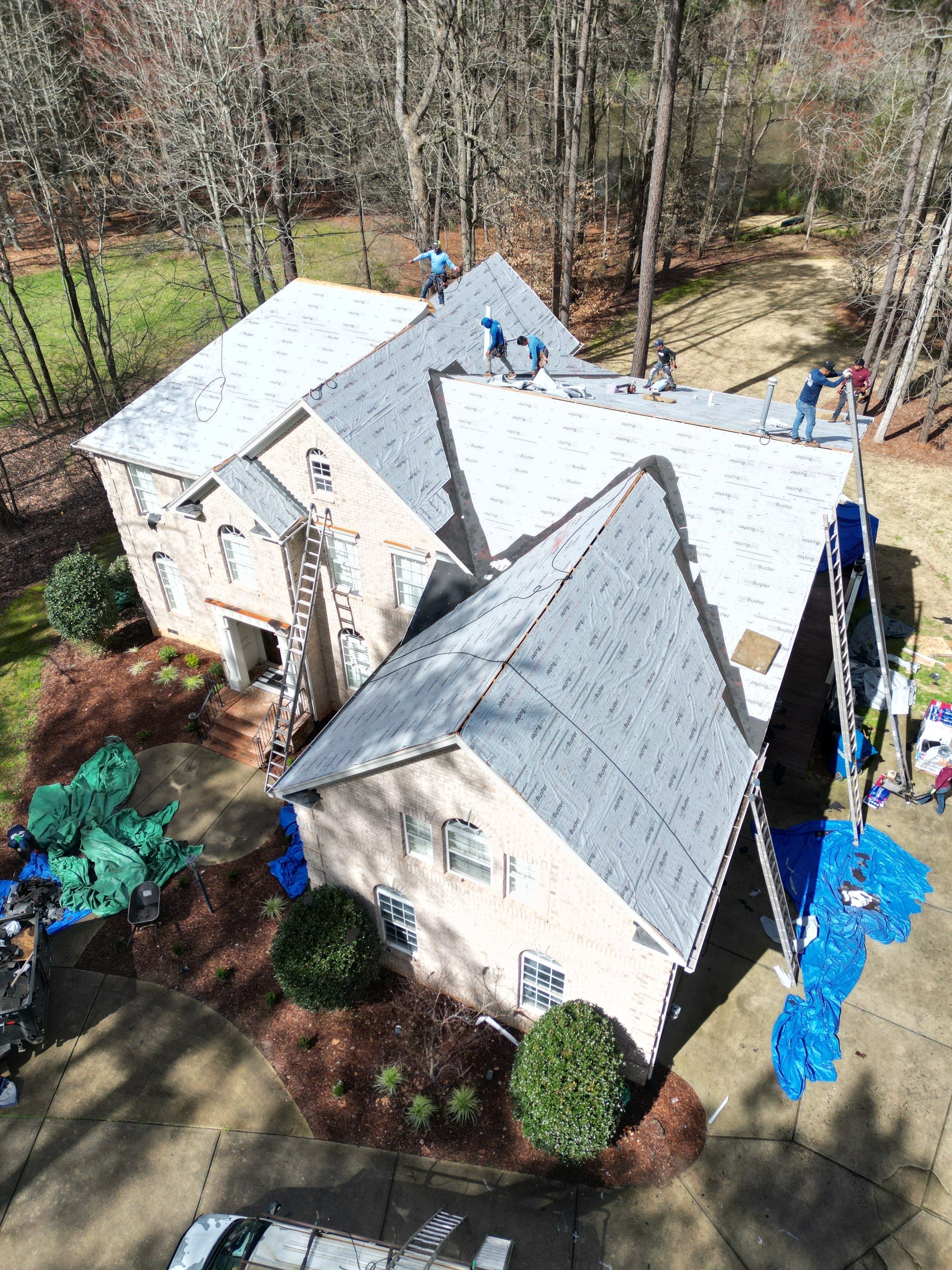 GAF Timberline HDZ Charcoal  by Pro Performance Roofing