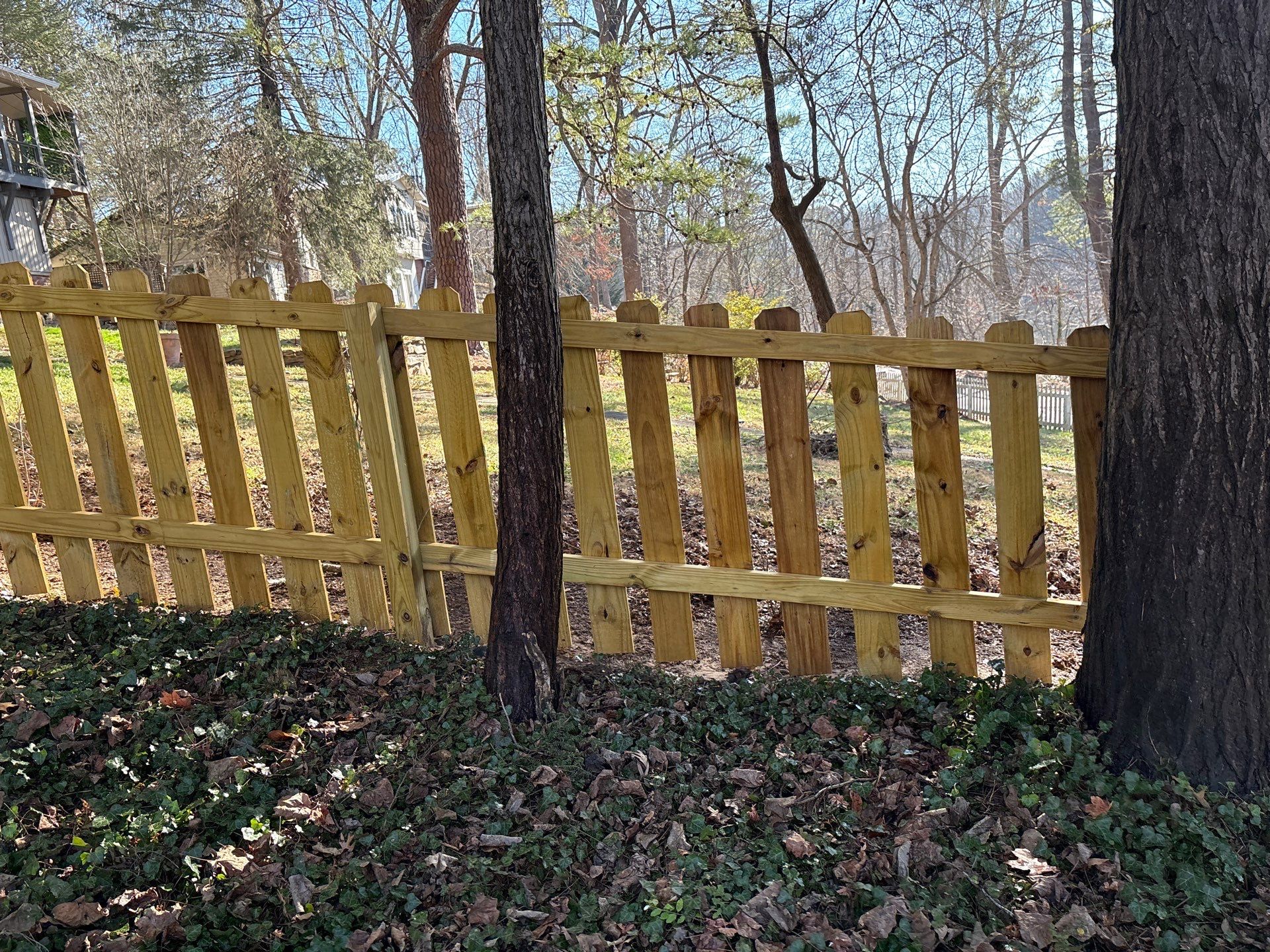 Wood Fence using Wood Sealant by DuraSeal