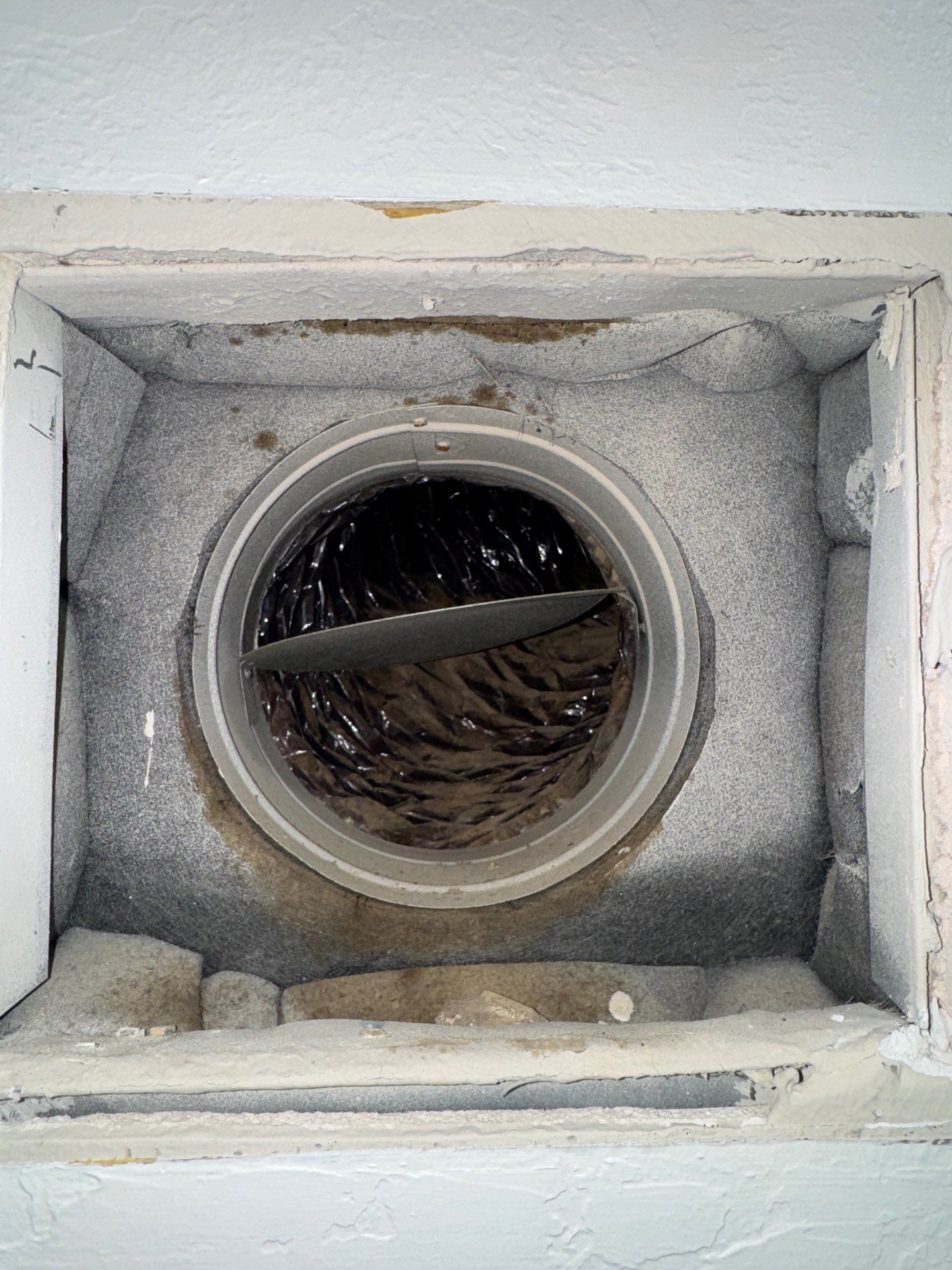 Duct Cleaning Job in Houston by Team Home Solutions