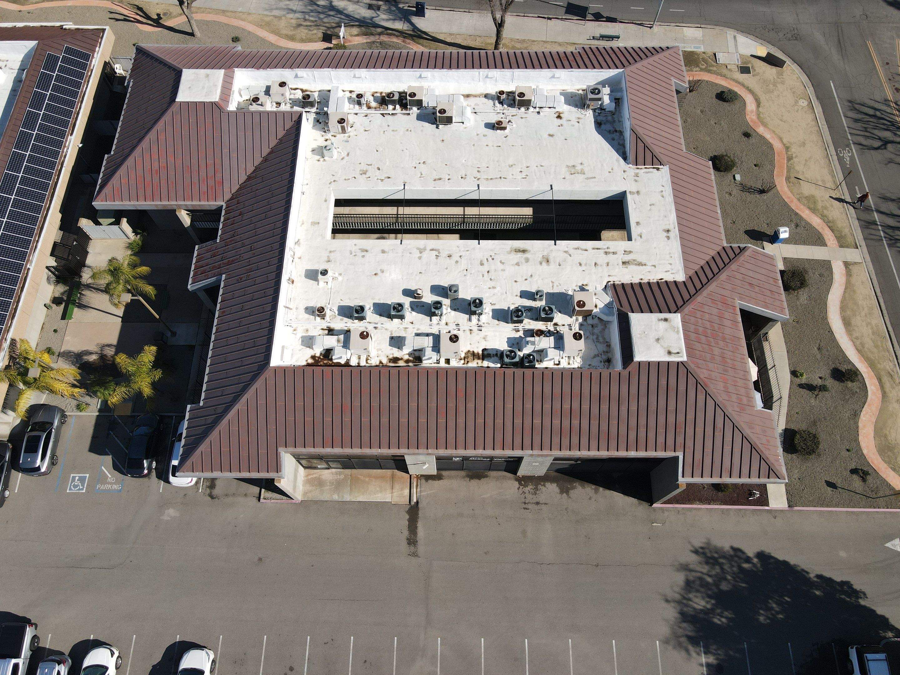 Commercial Foam Roof Repair - Fresno, CA by Grandmark Service Company