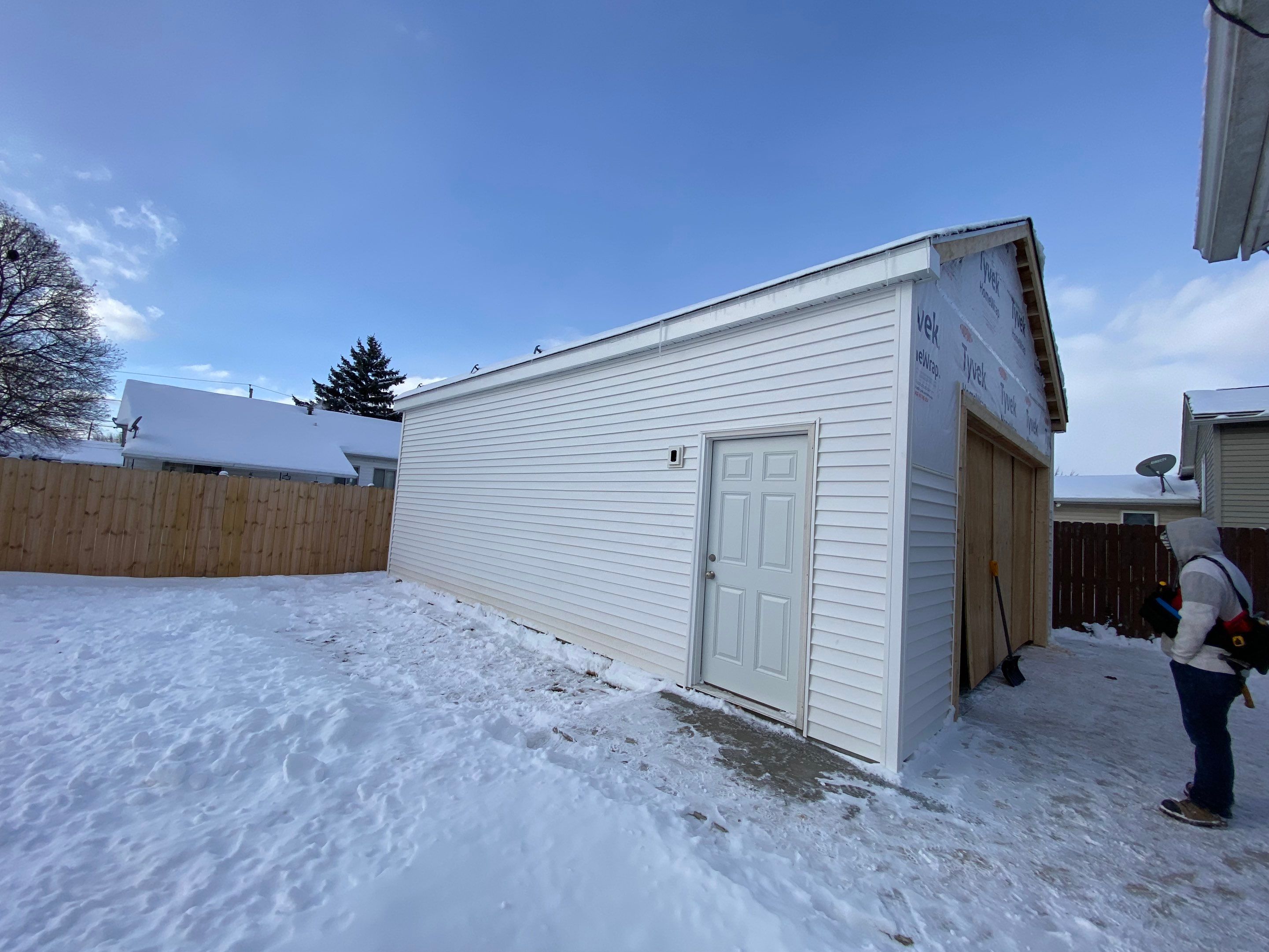 Garage by Ivy Lea Construction