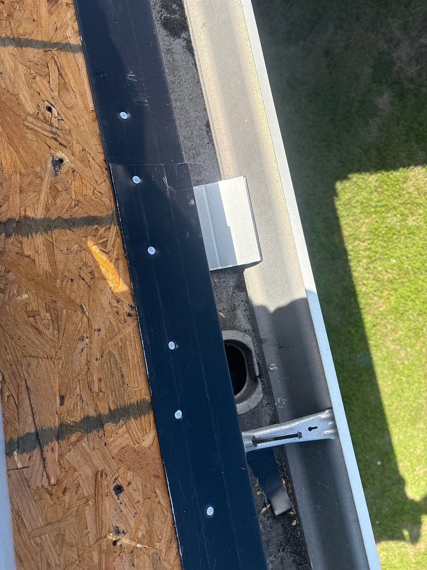 Big South Side Country Home by Bayfront Roofing and Construction
