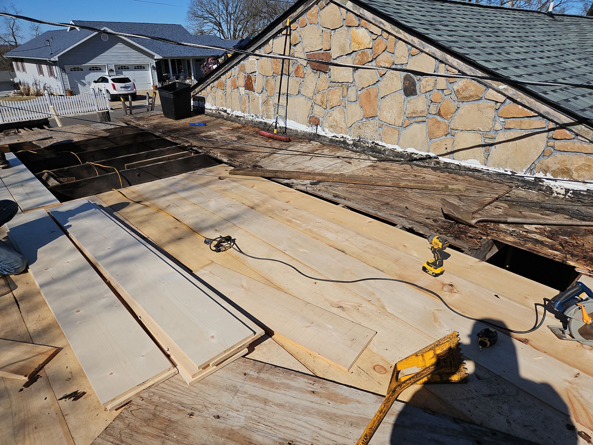 Residential Roofing Install - Atlas Pinnacle Pristine W/ Scotchguard - Color Hearthstone by Titan Commercial & Residential Roofing 