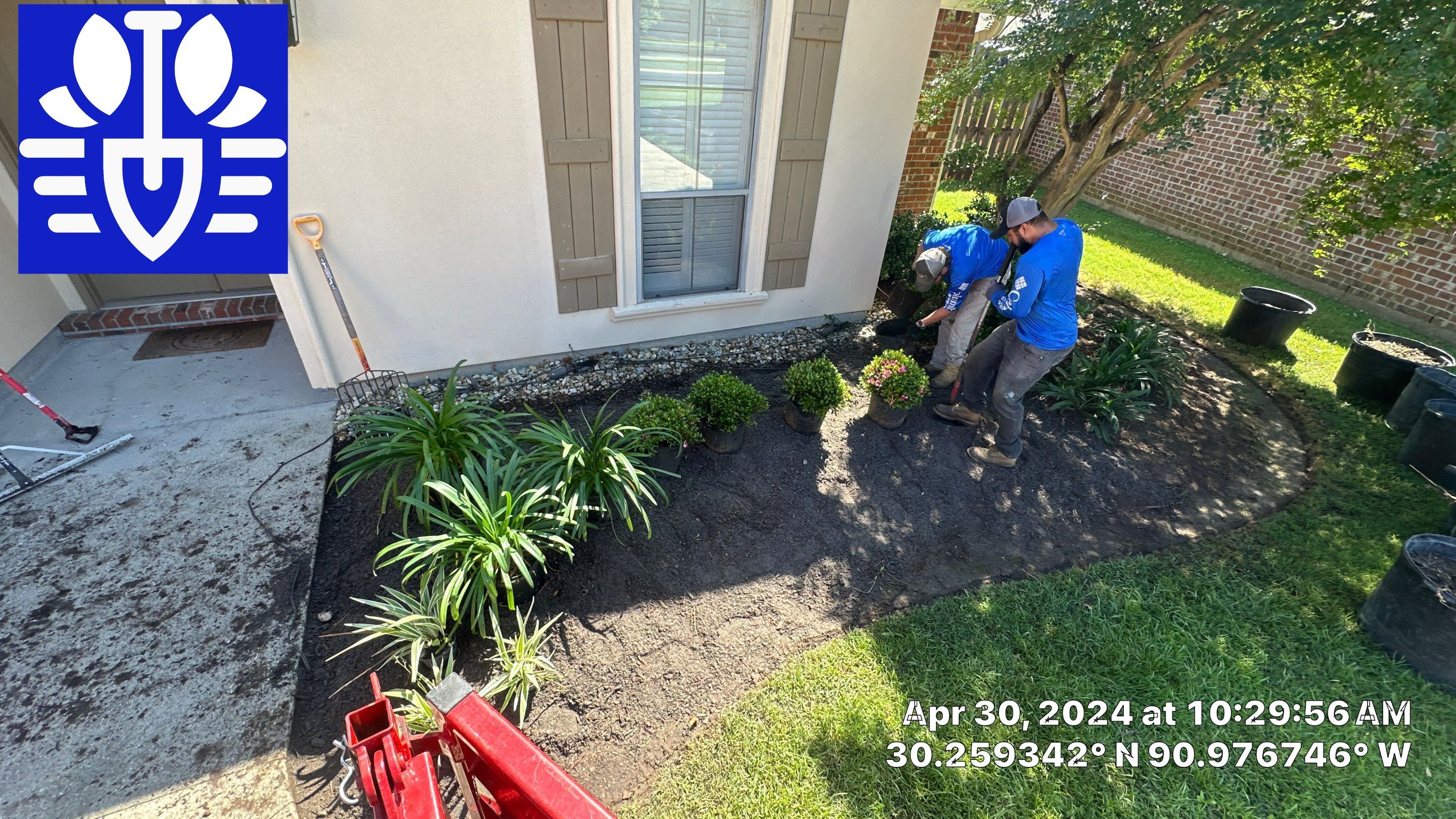 LANDSCAPE SERVICES by CutScape, LLC.