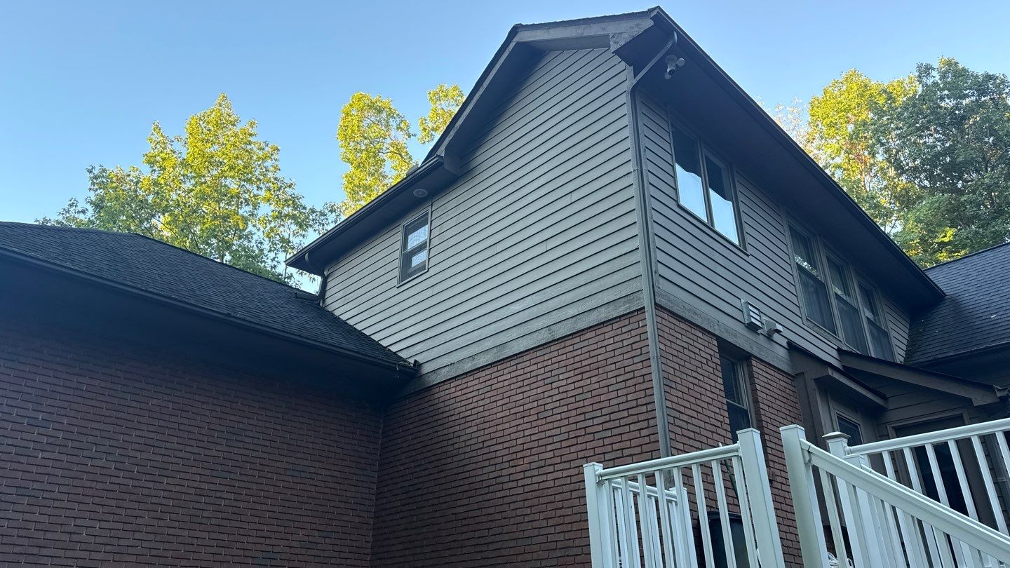 Siding Replacement using Alside S7 Cedar Mill Grain Cape Cod Grey by 180 Contractors