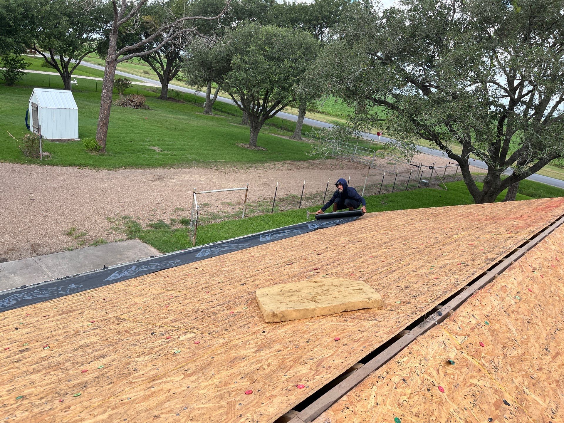 Residential Roofing Installation using Owen's Corning Duration (Lifetime) Shingles by Roof Repair Company