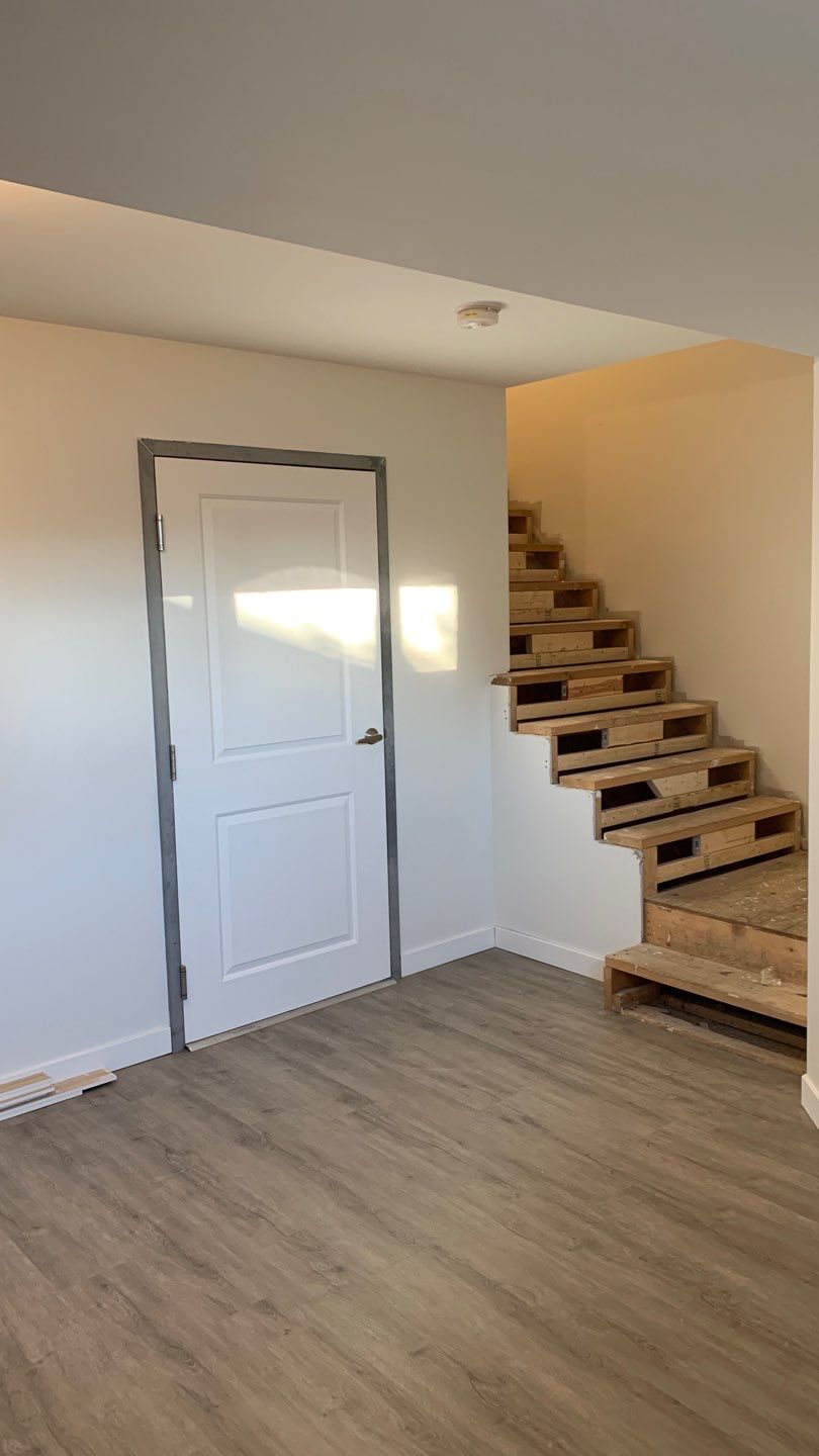 Basement finishing  by Eco-Nature Construction Inc.