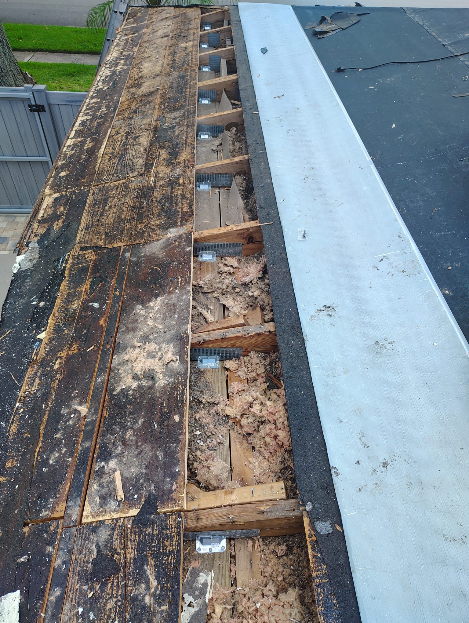 Project in Clearwater 33764 by Mitchell Roofing Company LLC 