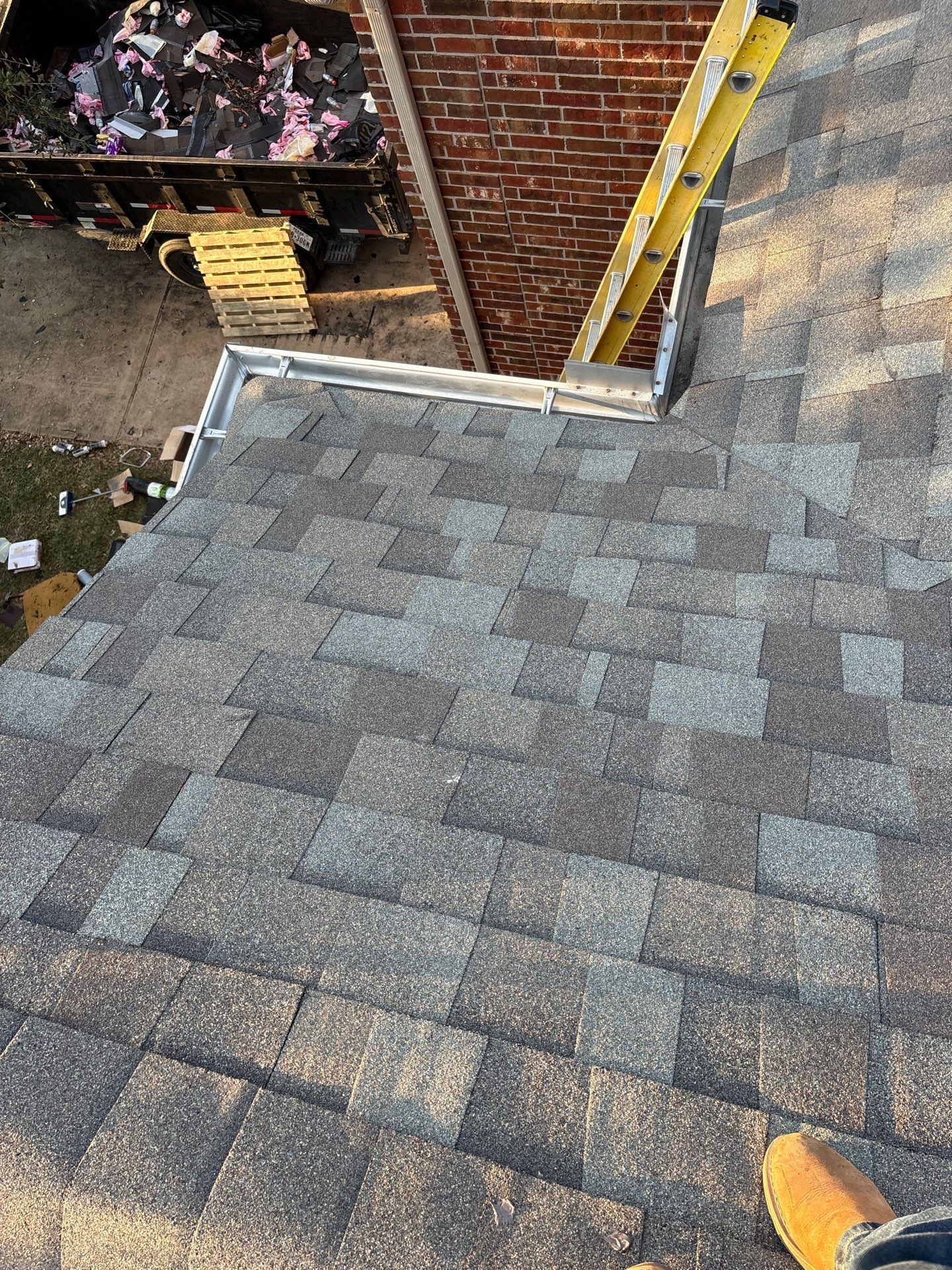 Residential Roofing Installation using Owen's Corning Duration (Lifetime) Shingles by Roof Repair Company